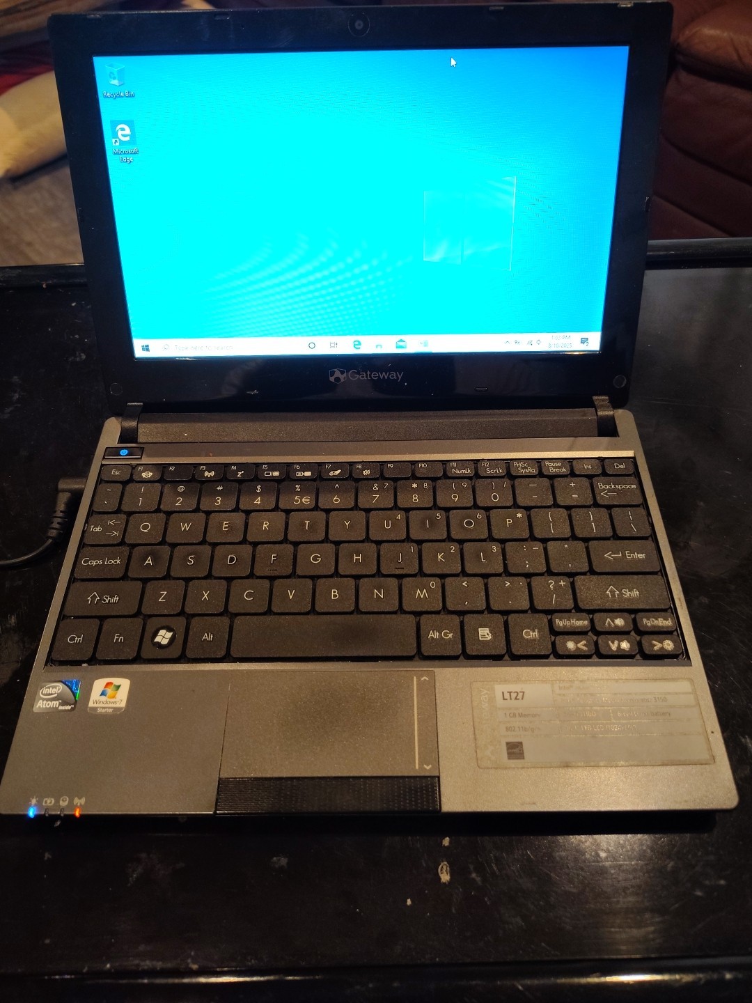 10″ Gateway Laptop LT27 PAV80 Intel Atom N450 1.66 Windows 10 AS IS Working