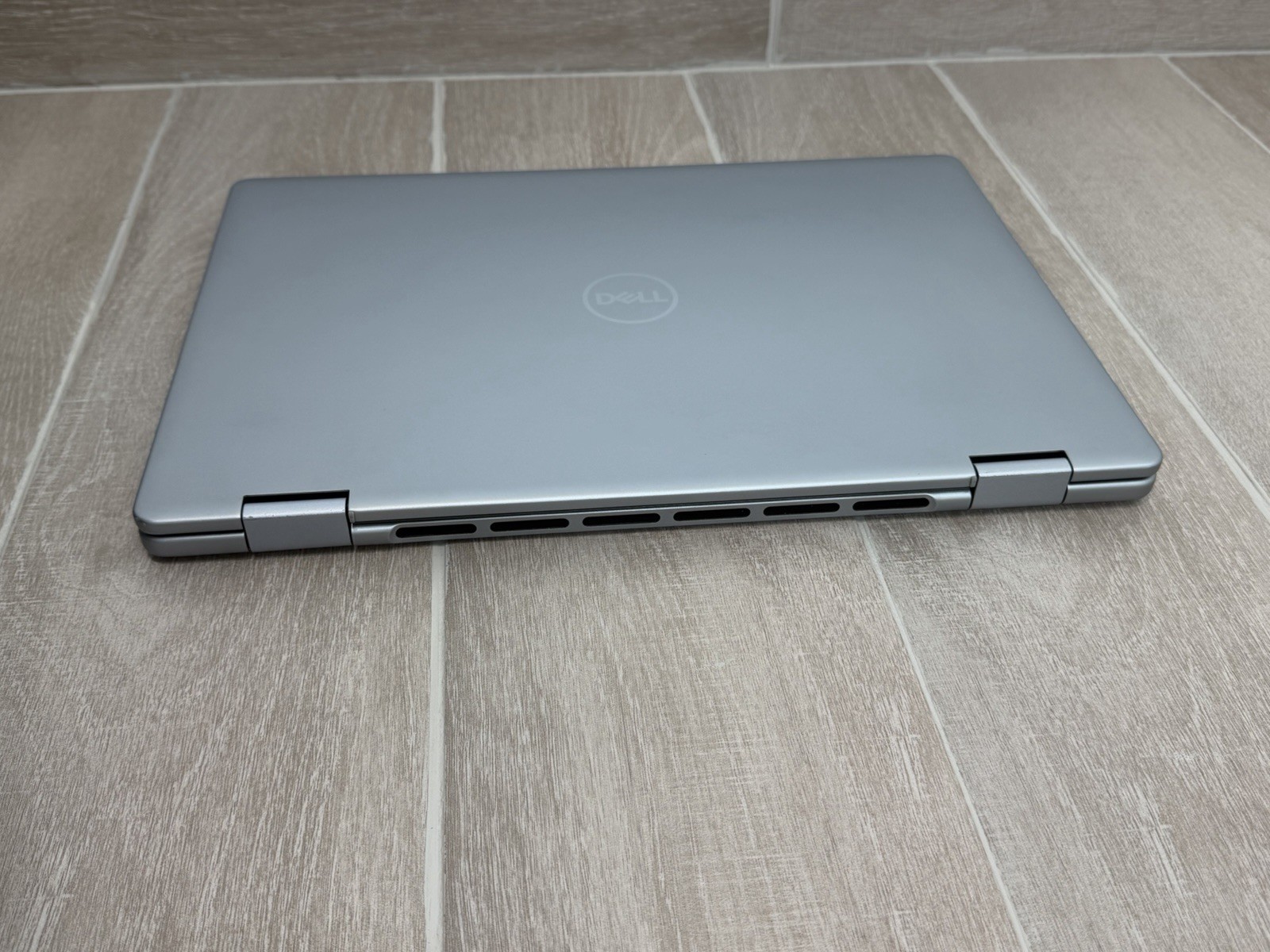 Dell Inspiron 16 7640 Touch Laptop Core Ultra 7 155H 16GB RAM 512GB NVMe SSD
