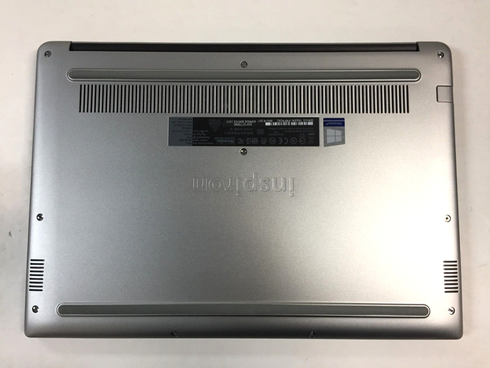 Dell Inspiron 14 7460 14″ FHD Business Laptop/Intel i7-7500U/8GB/1TB HDD/Win Pro