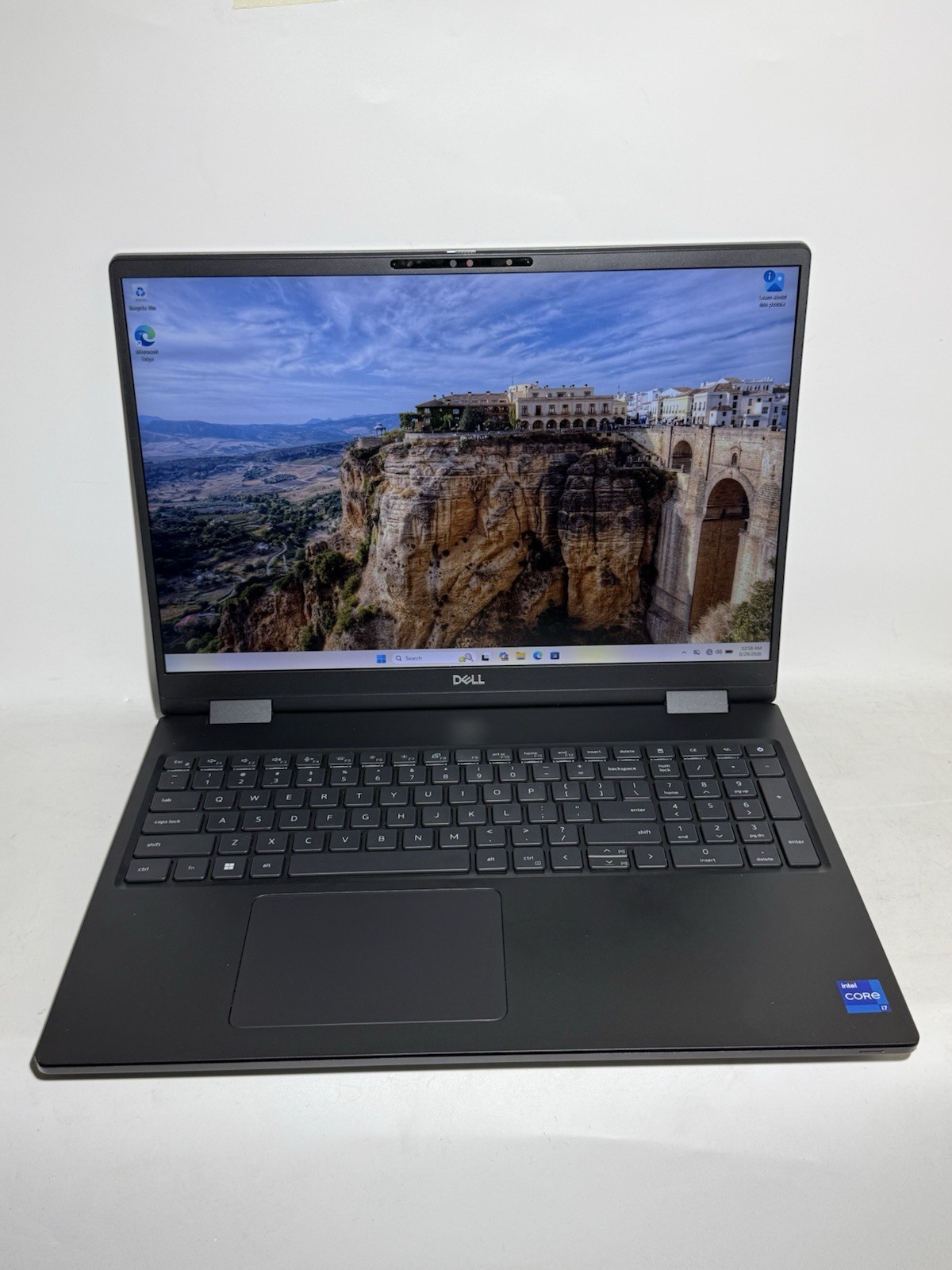 Dell Precision 7680 16″ i7-13850HX 64GB Ram 1TB SSD RTX 2000 Ada