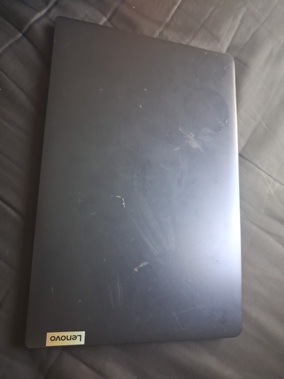 Lenovo IdeaPad 1 15.6” (256GB SSD AMD Ryzen 3 7320U 2.4GHz 8GB RAM)