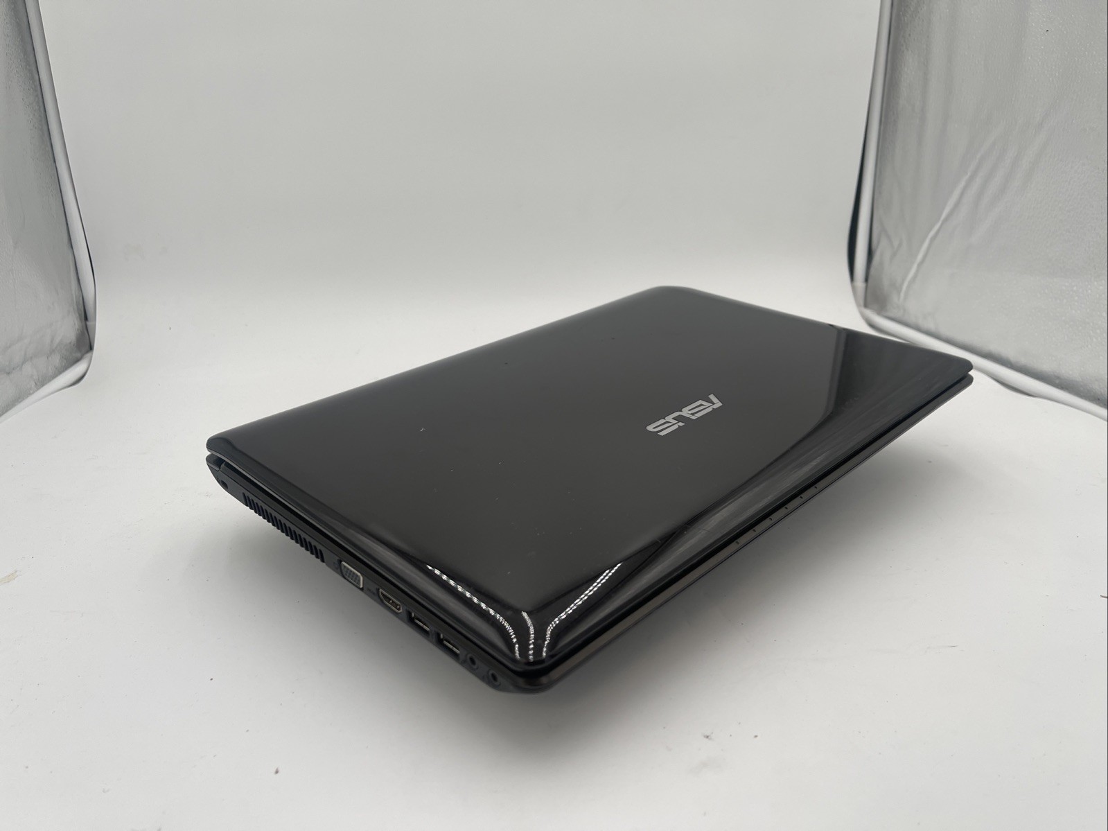 ASUS K52F 15.6″ Intel Core i3 M370 2.40ghz 4GB Working HDD – No adapter
