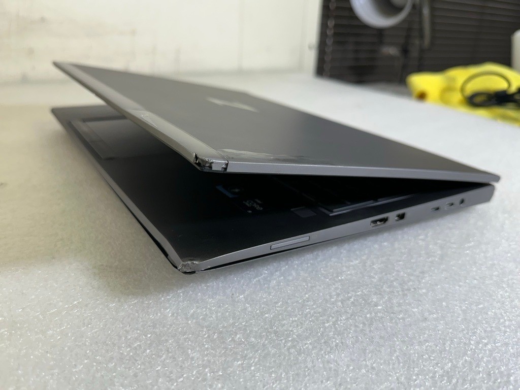 63H18UT#ABA HP ZBook Fury 15 G8 Core i9-11950H 32GB 1TB Win11 Pro Workstation