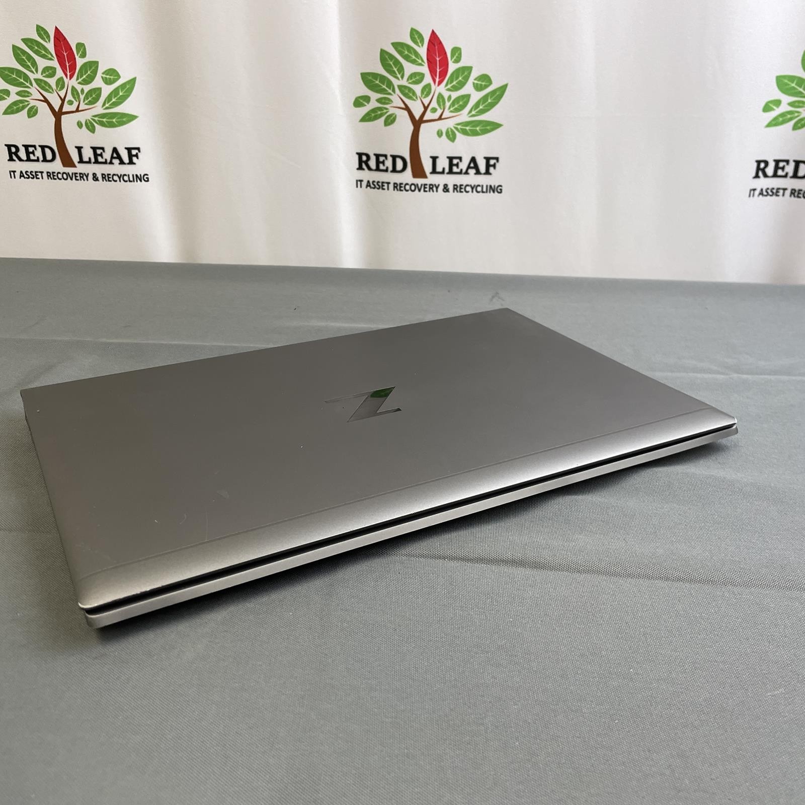 HP ZBook Firefly 14 G8 14 in, Core i7-1185G7, No RAM/SSD | #2465 PARTS (READ)