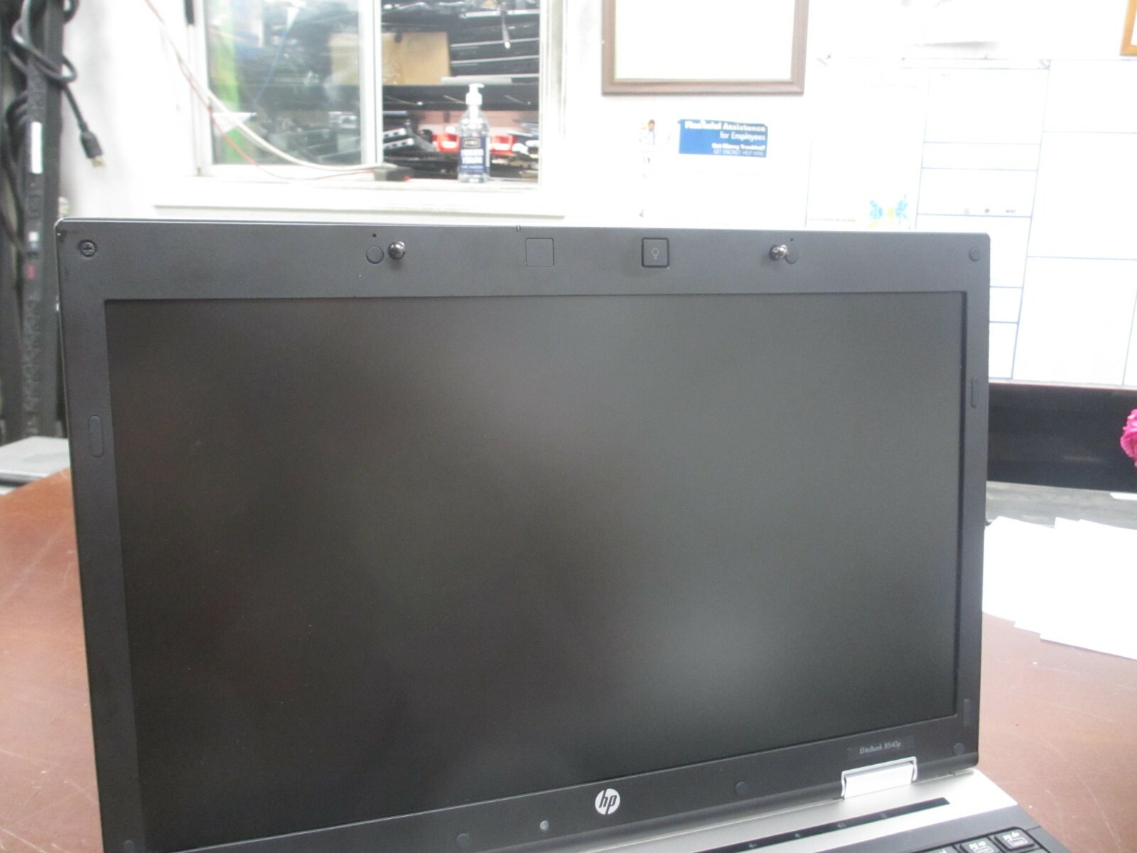 HP ELITEBOOK 8540P i5 M560 2.67GHz 8GB 160GB Laptop w/ AC[NO WEBCAM/OS]*Screen