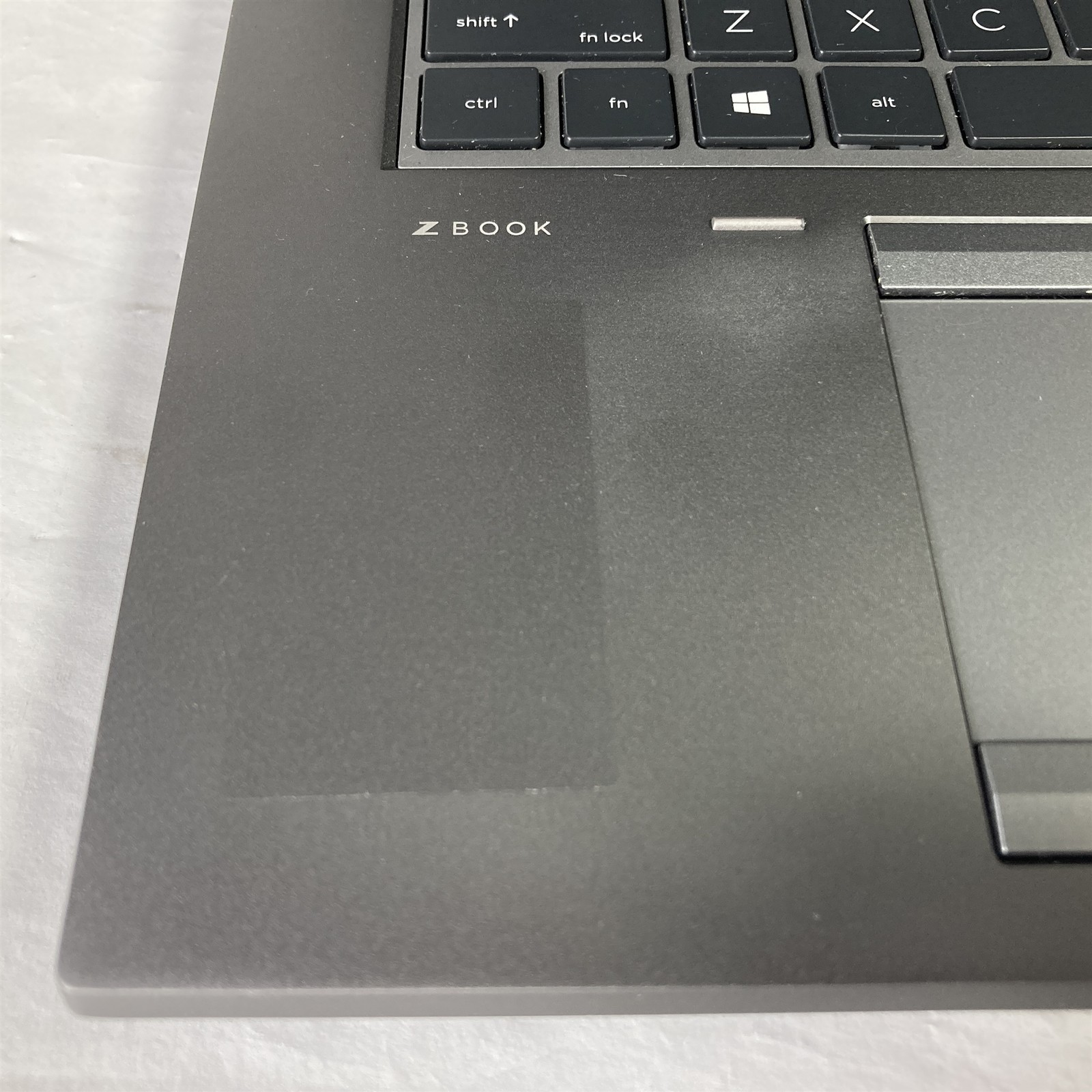 HP ZBook Fury 17 G7 17.3″ i7-10850H 2.7GHz 32GB 512GB NVMe SSD RTX 4000 – Win 11