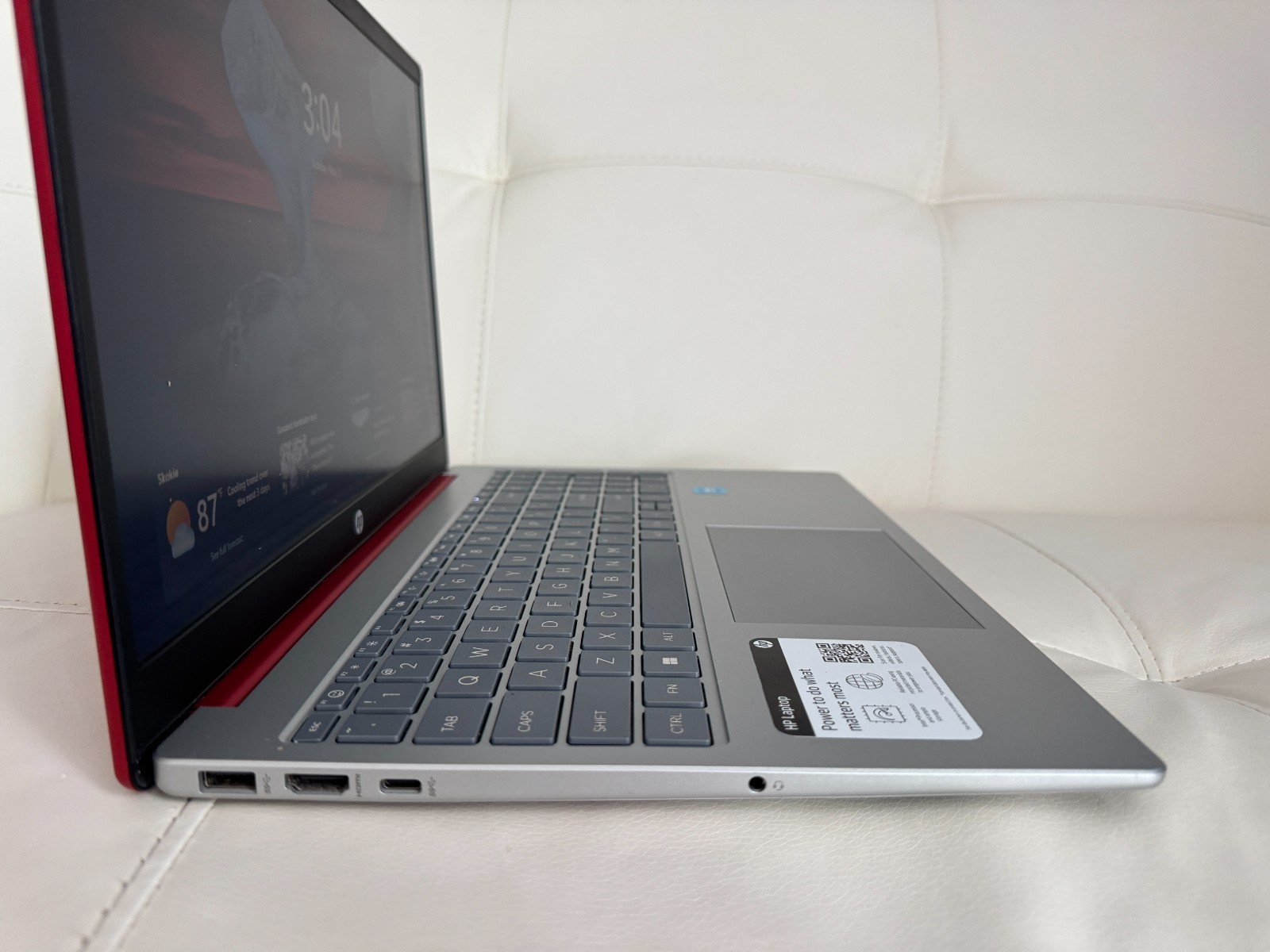 HP 15.6″ Laptop Intel Pentium N200 128GB SSD Drive 16GB Ram HDMI Win11 Red