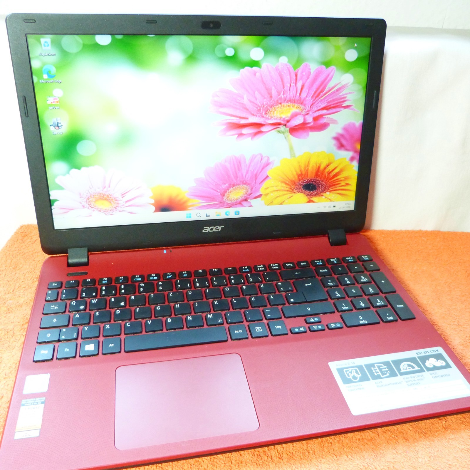 Acer ES1 571 UltraBook 15″ RED DESIGN l 1TB Windows 11 l HDMI USB3 DVDRW