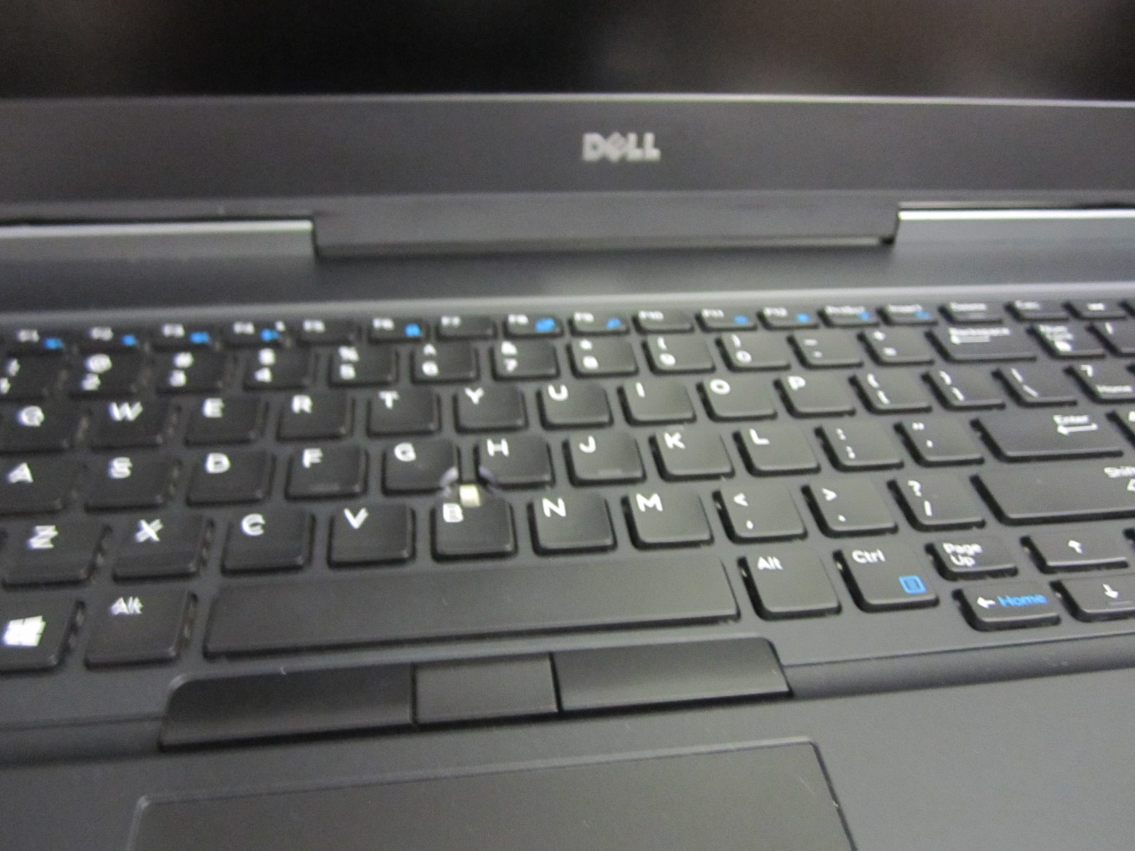 Dell Precision 7710 i7-6920HQ 2.90GHz 512GB M2SSD 16GB, LAPTOP + AC NO BTRY/OS