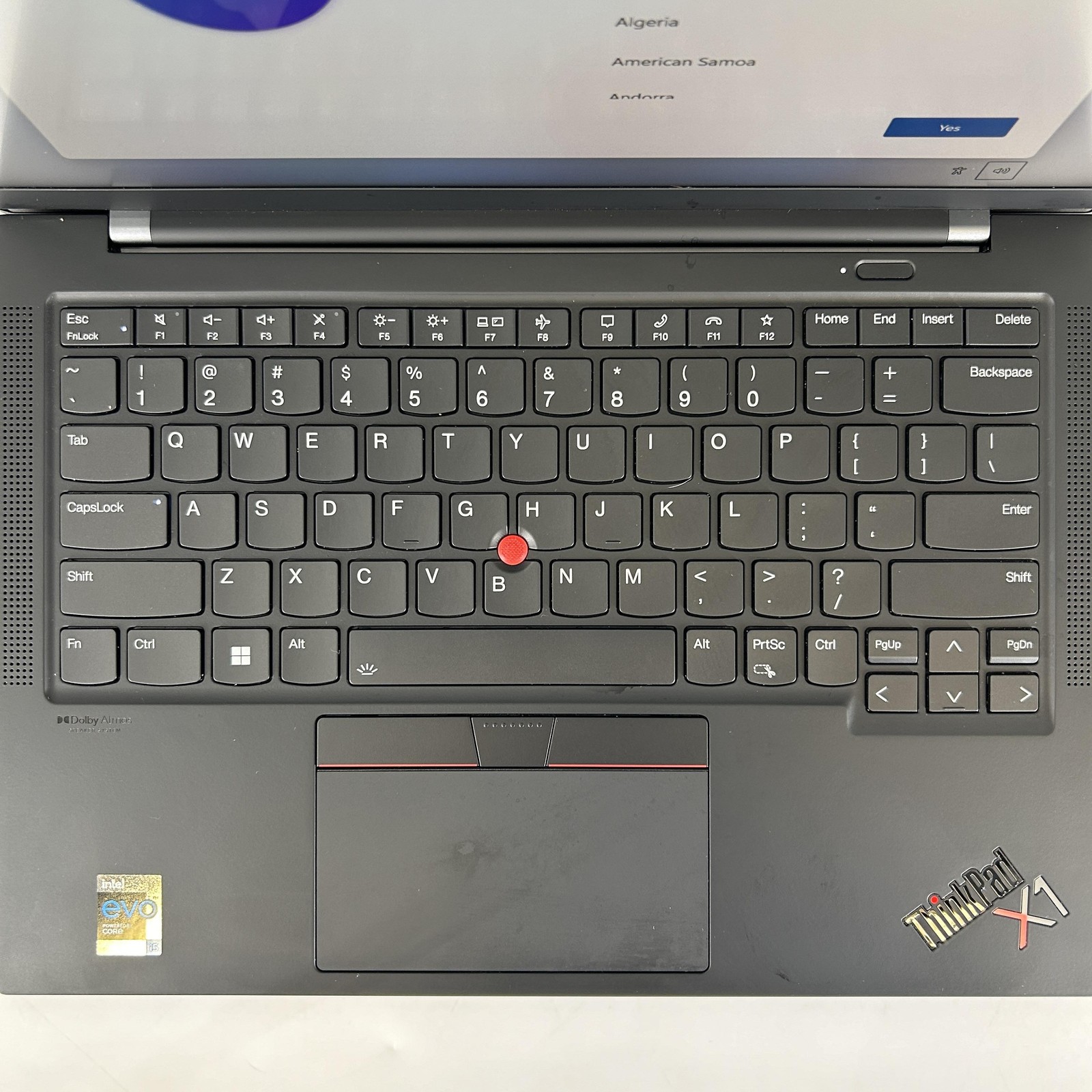 Lenovo ThinkPad X1 Carbon Gen 9 14 Black FHD+ i5-1135G7 2.40GHz 8GB 256GB SSD