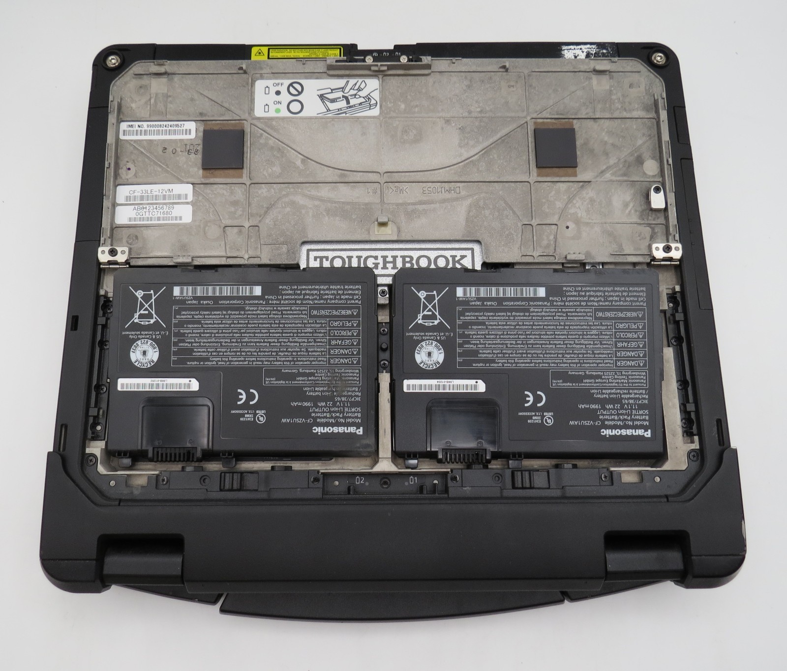 Panasonic CF-33 Toughbook i7-7600U@2.8 | 16/256GB SSD | 12″ Touch | No OS/AC