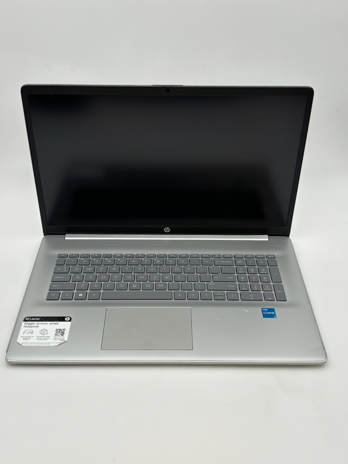 HP Laptop 17-cn2983dx 17.3″ 256 GB SSD 8 GB RAM i3-1215U Windows 11 Home
