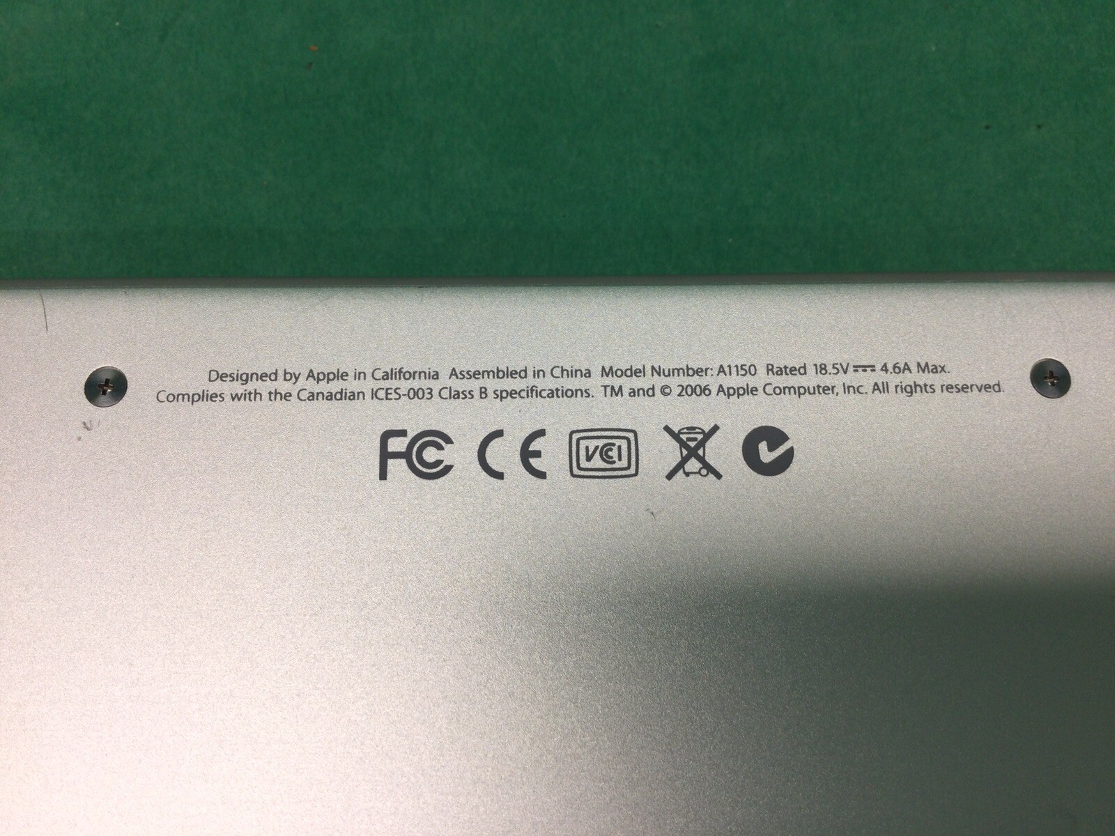 Apple MacBook Pro A1150 – 15.5” Laptop – UNTESTED