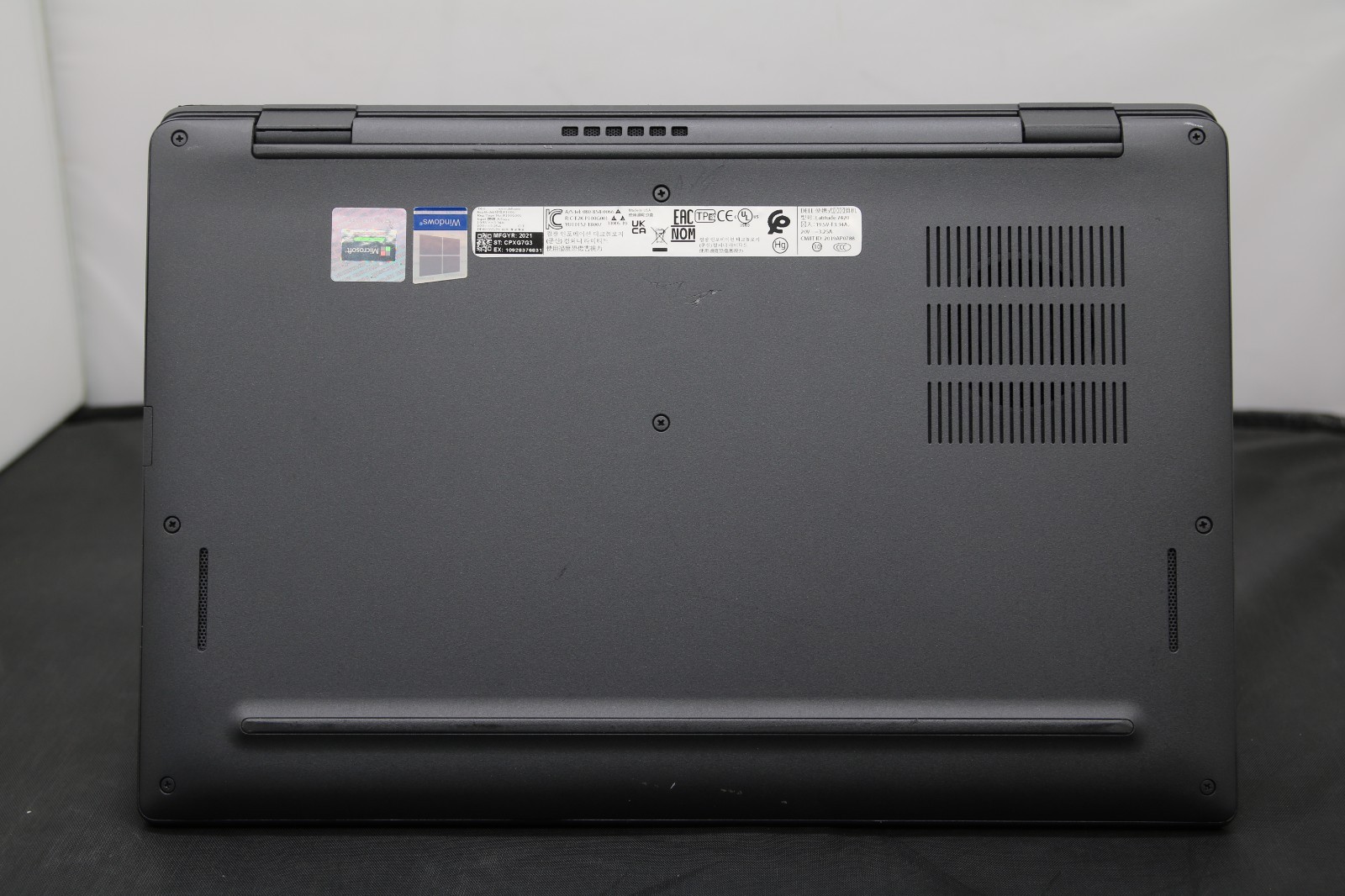 Dell Latitude 7420 Touchscreen – i7-1185G7 – 16GB, 256GB, Windows 11 + Adapter