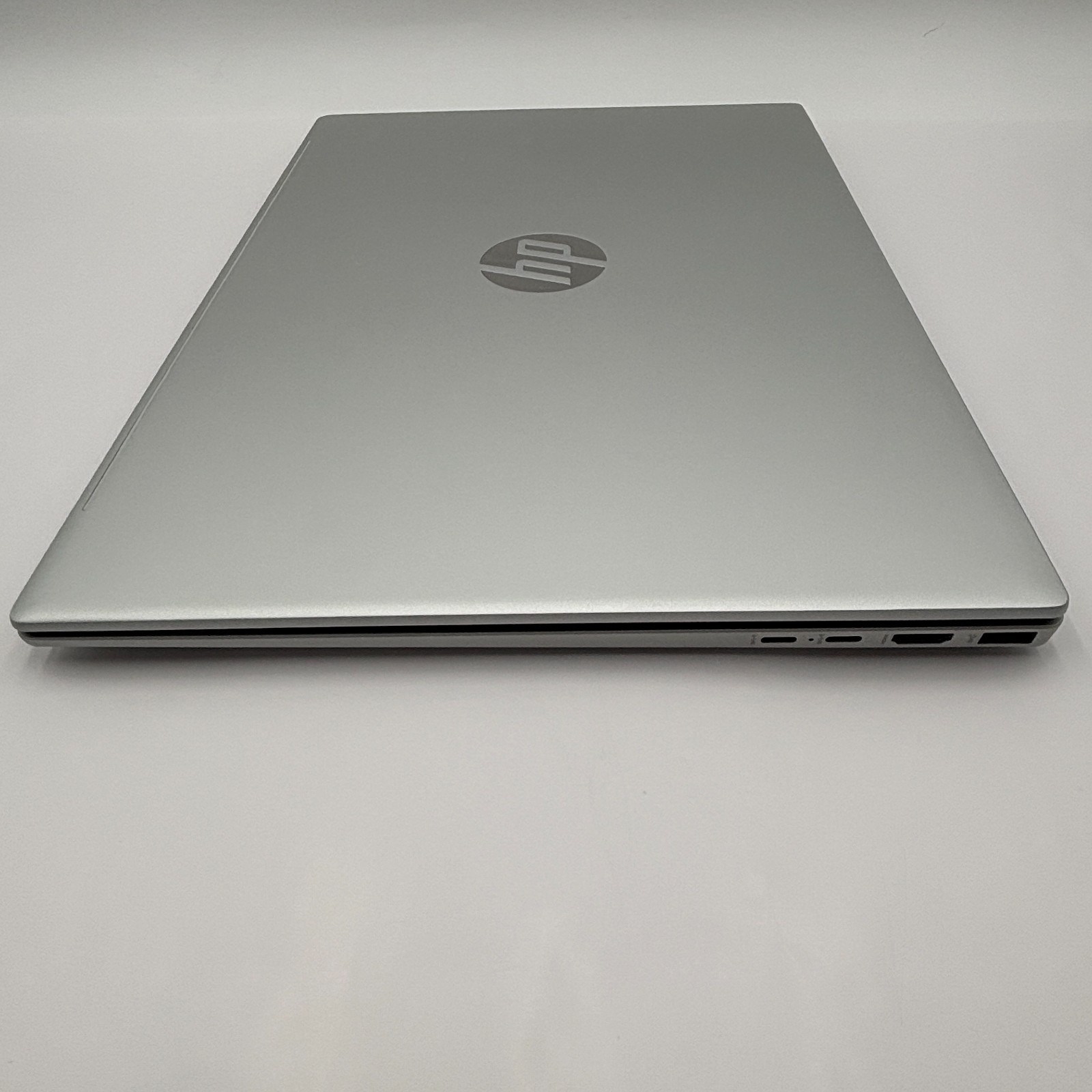 HP Omni Book 5 16″ Core 5 120U 16GB RAM LPDDR5 Gen 4 NVMe 512GB Silver – Mint