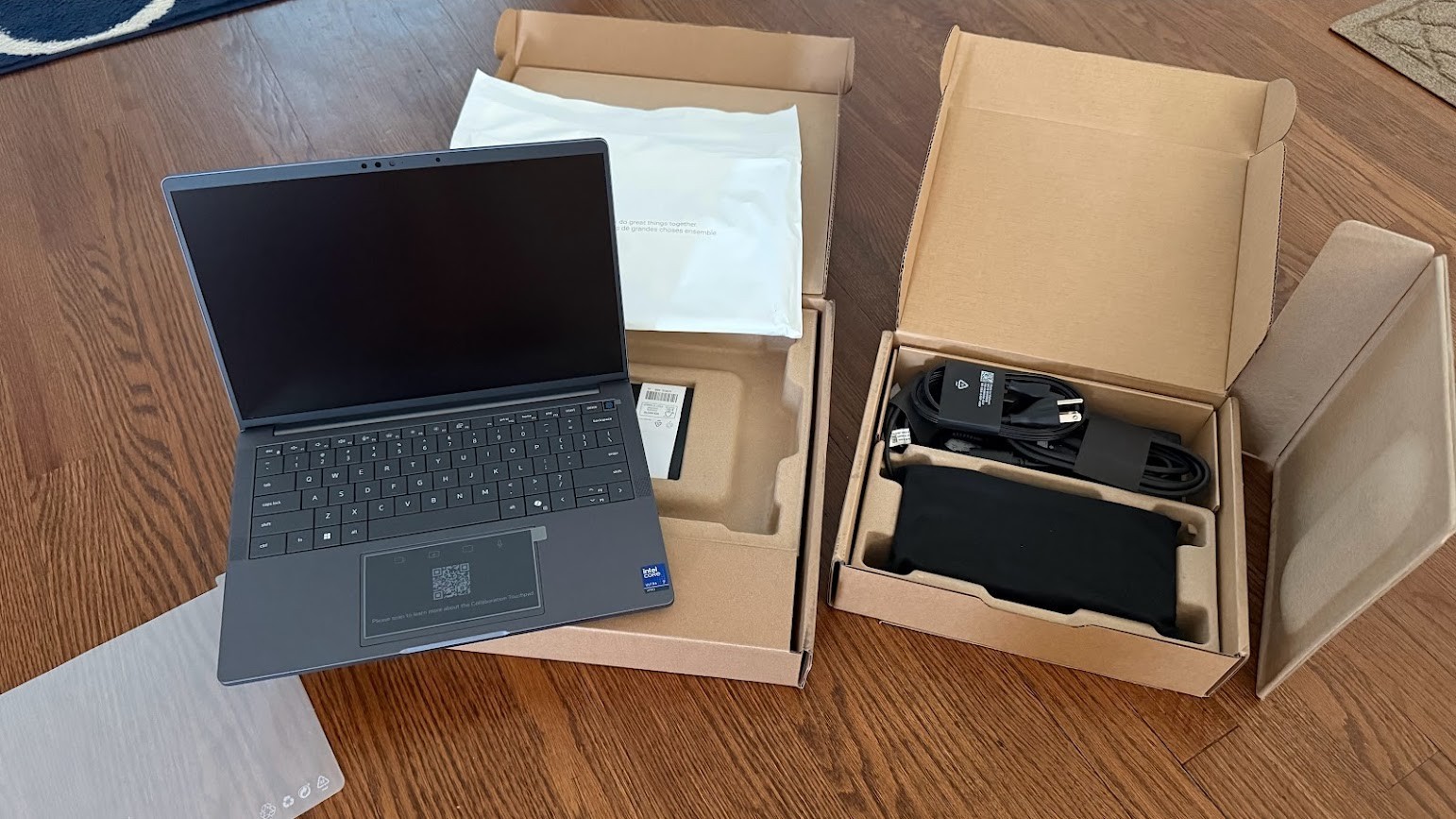 BRAND NEW: Dell Pro 14 Premium Core Ultra 7 64GB 1TB Win11 Pro(+ SD25TB4 DOCK!)