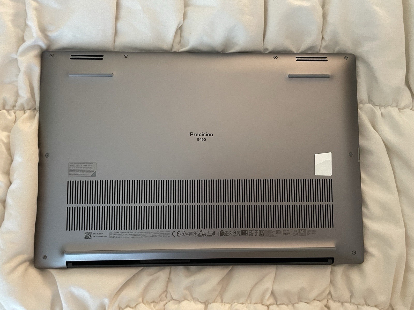 Dell Precision 5490 Workstation, intel vPro, Windows, w/ charger
