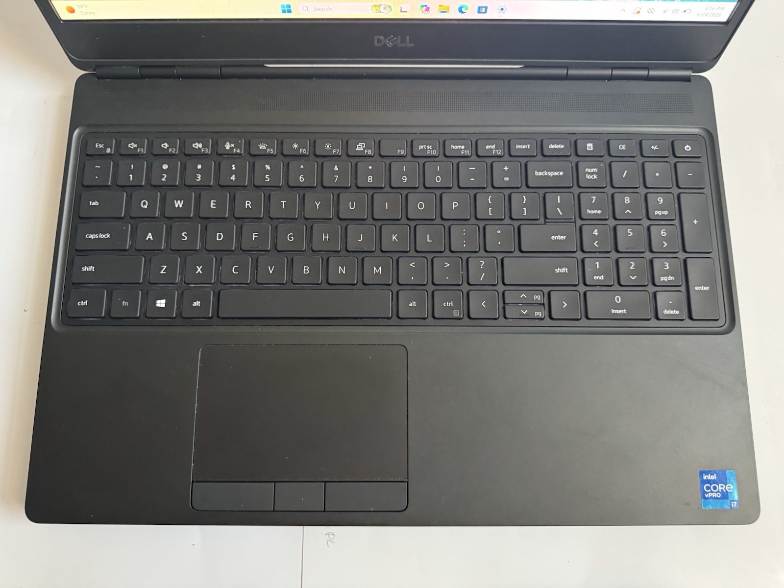 Gaming Dell Precision 7560 FHD 2.5 GHz i7-11850H 32GB 512GB T1200 15.6″ Facial