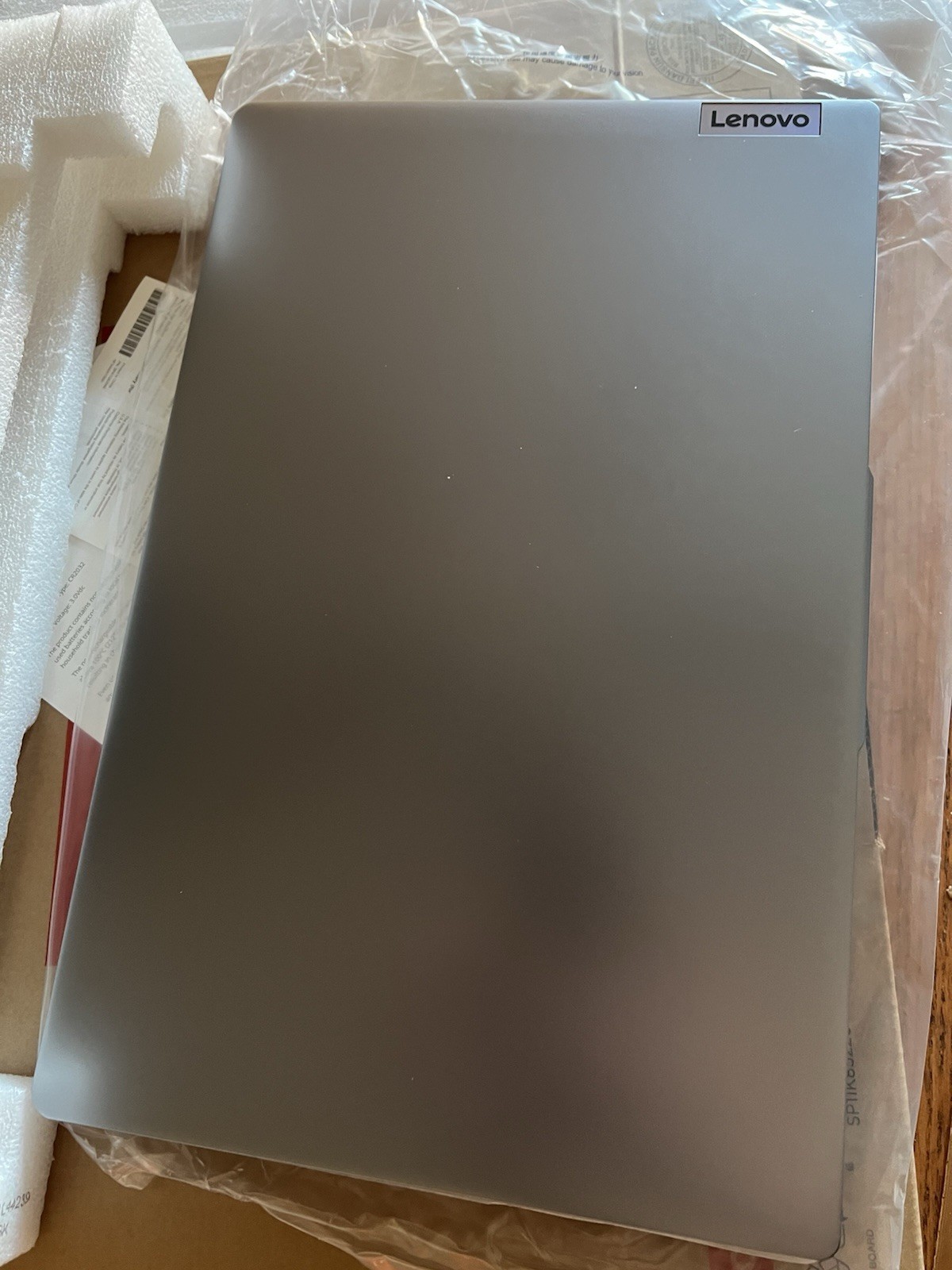lenovo ideapad slim 3 15ian8