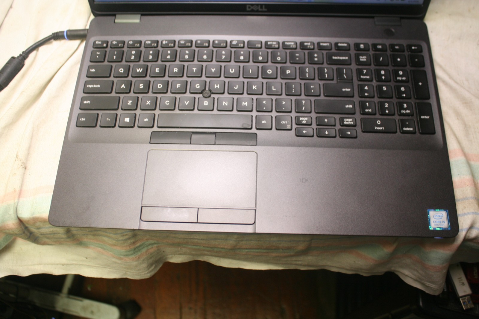 Dell Latitude 5500 Intel Core i5-8365U 1.60Ghz 16GB Ram ,128SSD,AMD Radeon 540X