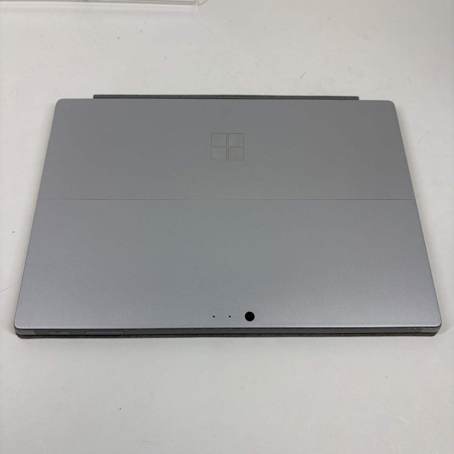 Broken Microsoft Surface Pro 6 1796 12.3″ i5-8250U 1.6GHz 8GB 256GB Bad LCD