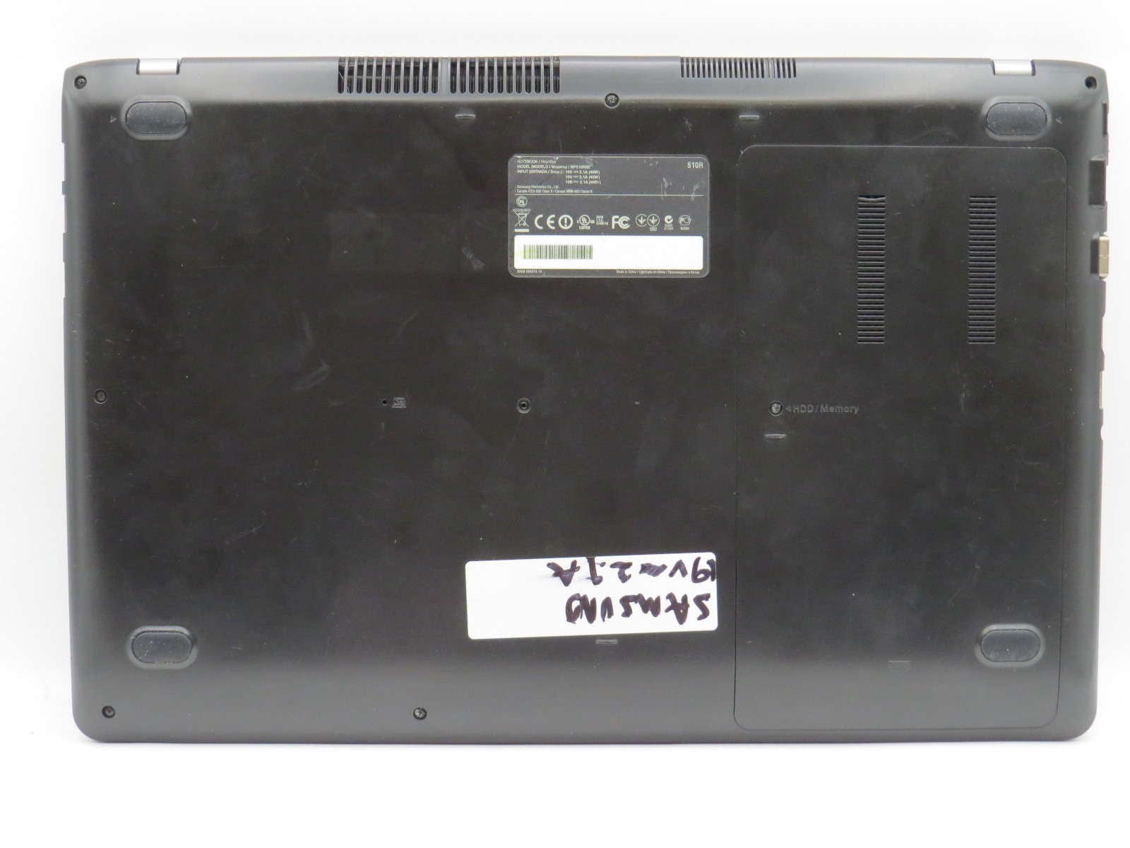 Samsung 303C | i7-3537U @ 2GHz | 8GB DDR2 | 15.6″ display | No HDD/OS/AC Parts