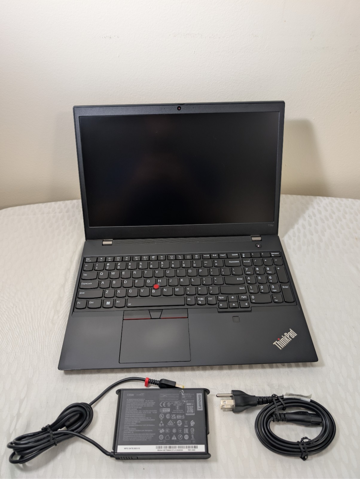 Lenovo ThinkPad T15p Gen 2 15.6″ 4K UHD i7-11800H 64GB RAM 1TB SSD GTX1650 Win11