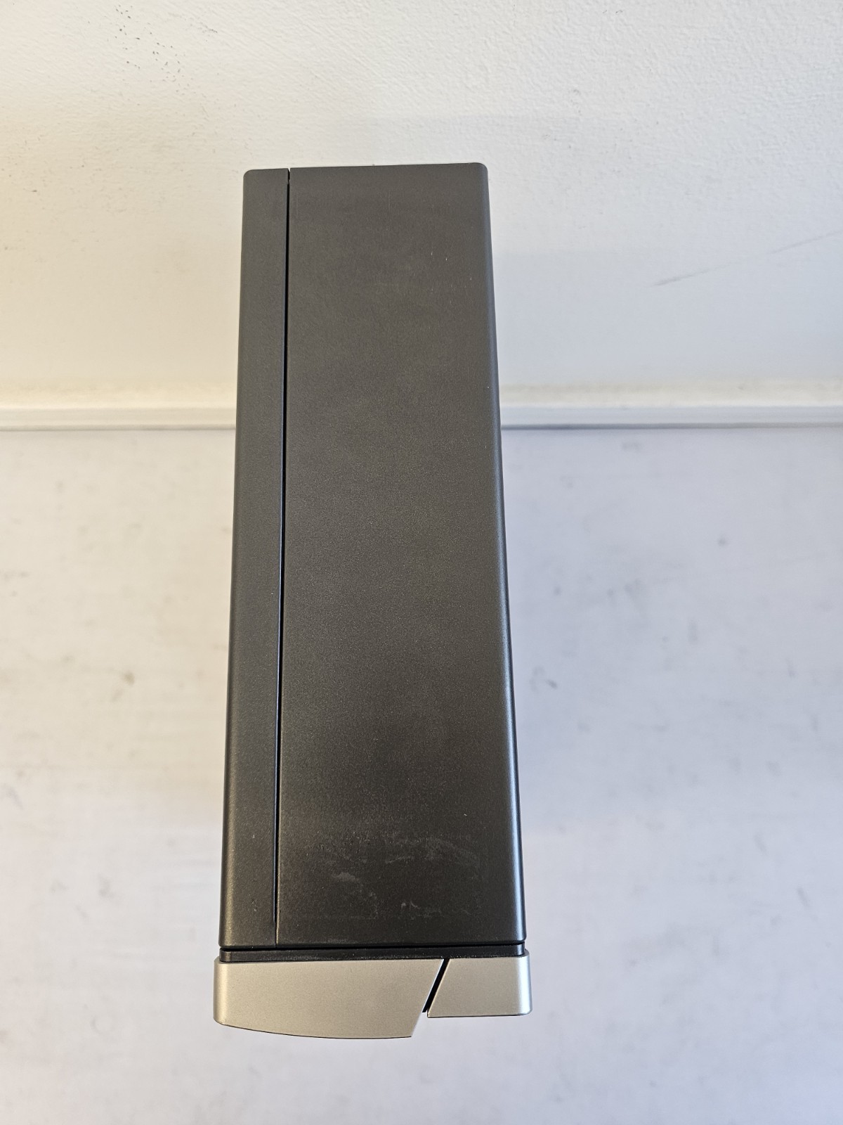 Lenovo IdeaCentre 90G9 Desktop – AMD A9-9425 – 8GB RAM – 500GB SSD – Win 10 READ