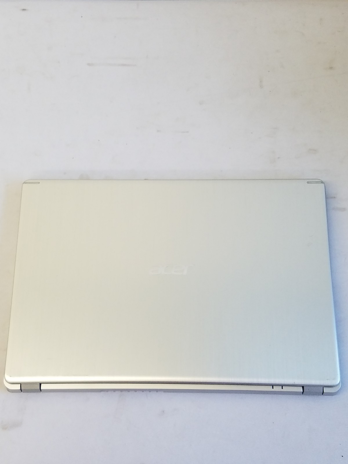 Acer Aspire A515-43-R5RE Laptop – AMD Ryzen 5-3500u 8GB RAM 320GB HDD Win 11