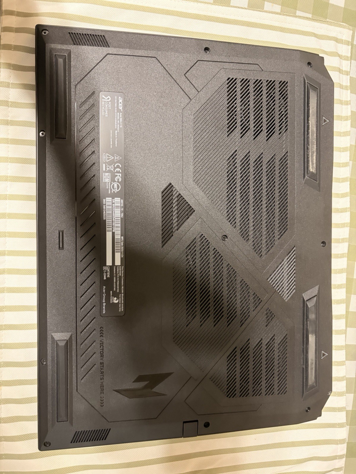 Acer Nitro V16