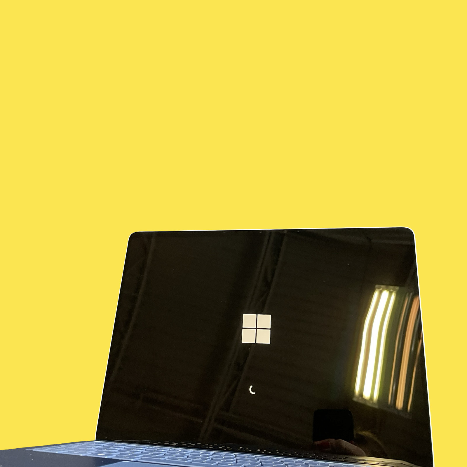 ISSUE Microsoft Surface Laptop 7 2036 15″ Snapdragon 1TB SSD 16GB RAM #IS5242 AR