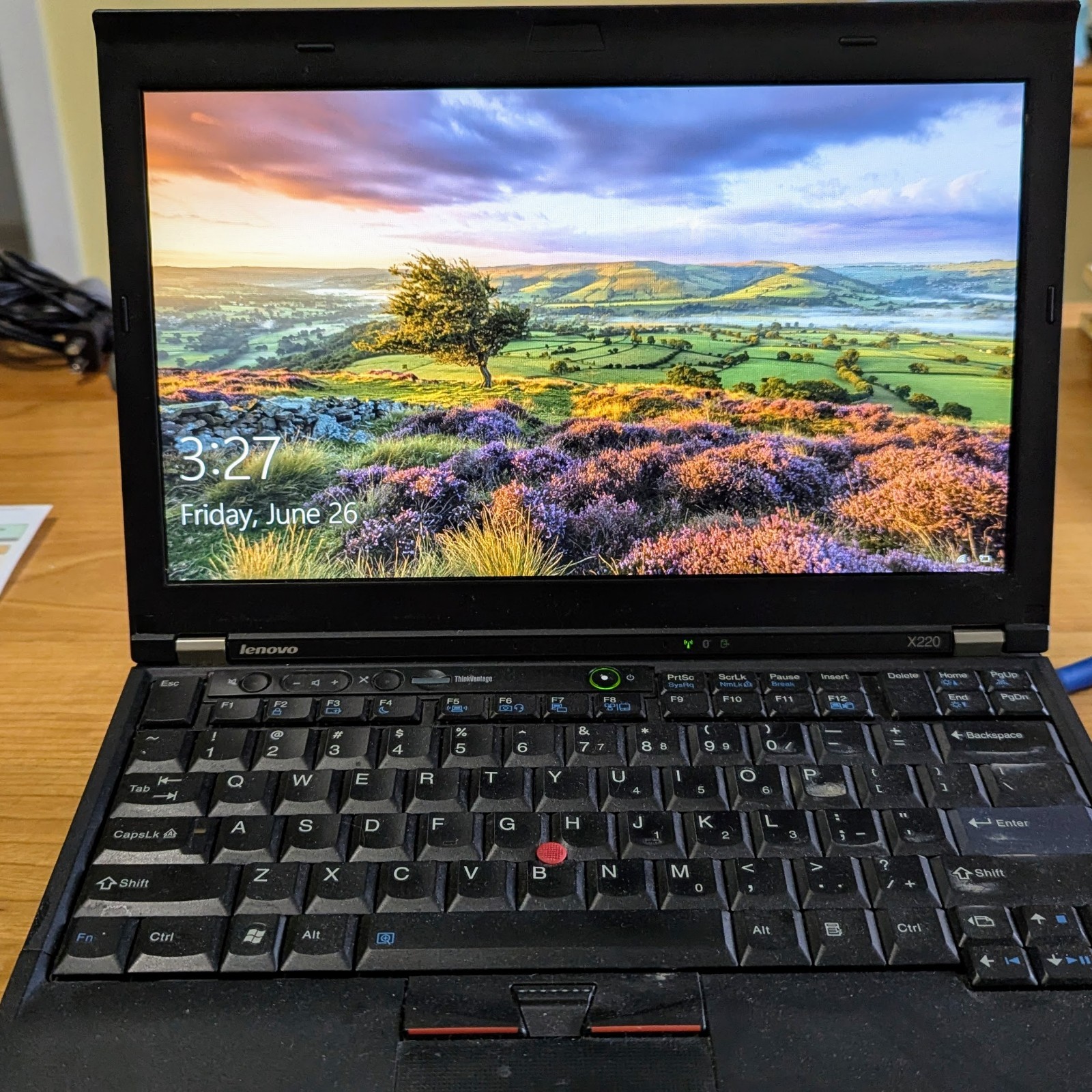 Lenovo ThinkPad X220 IPS Laptop i5 8GB RAM 128GB SSD UltraBase Dock 2 Chargers