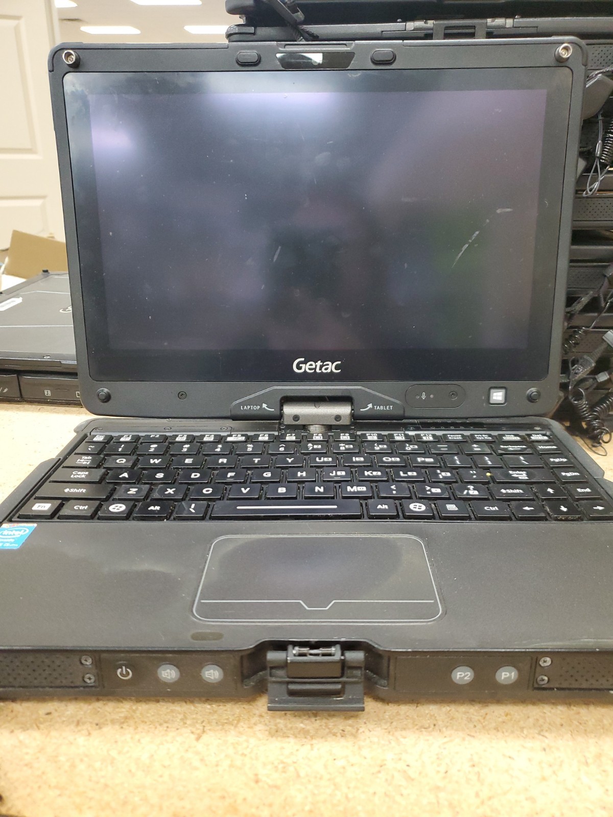 GETAC V110 Laptop Tablet Touch Screen i5-4300U 1.90GHz 8gB No HDD 8404hrs