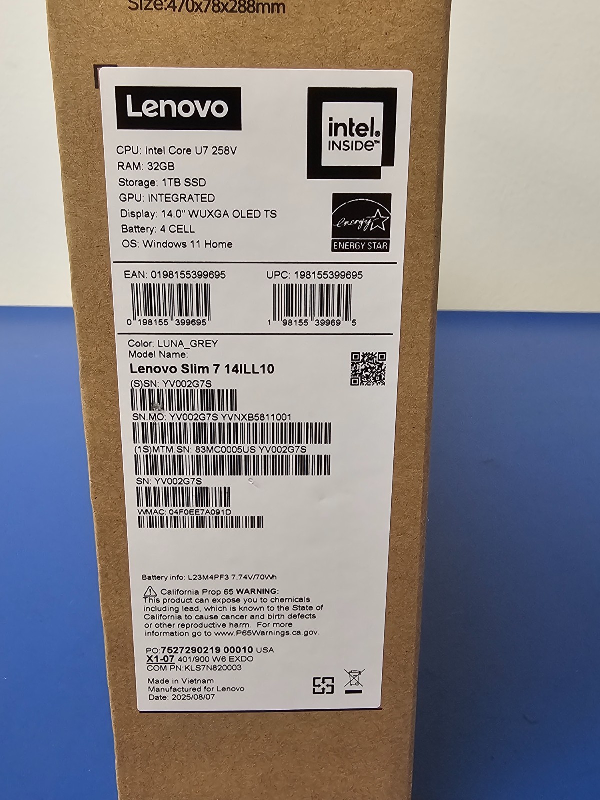 Lenovo Slim 7 14ILL10, Intel Core Ultra 7 258V, 2.20 GHz, 32 GB RAM, 1 TB NVMe