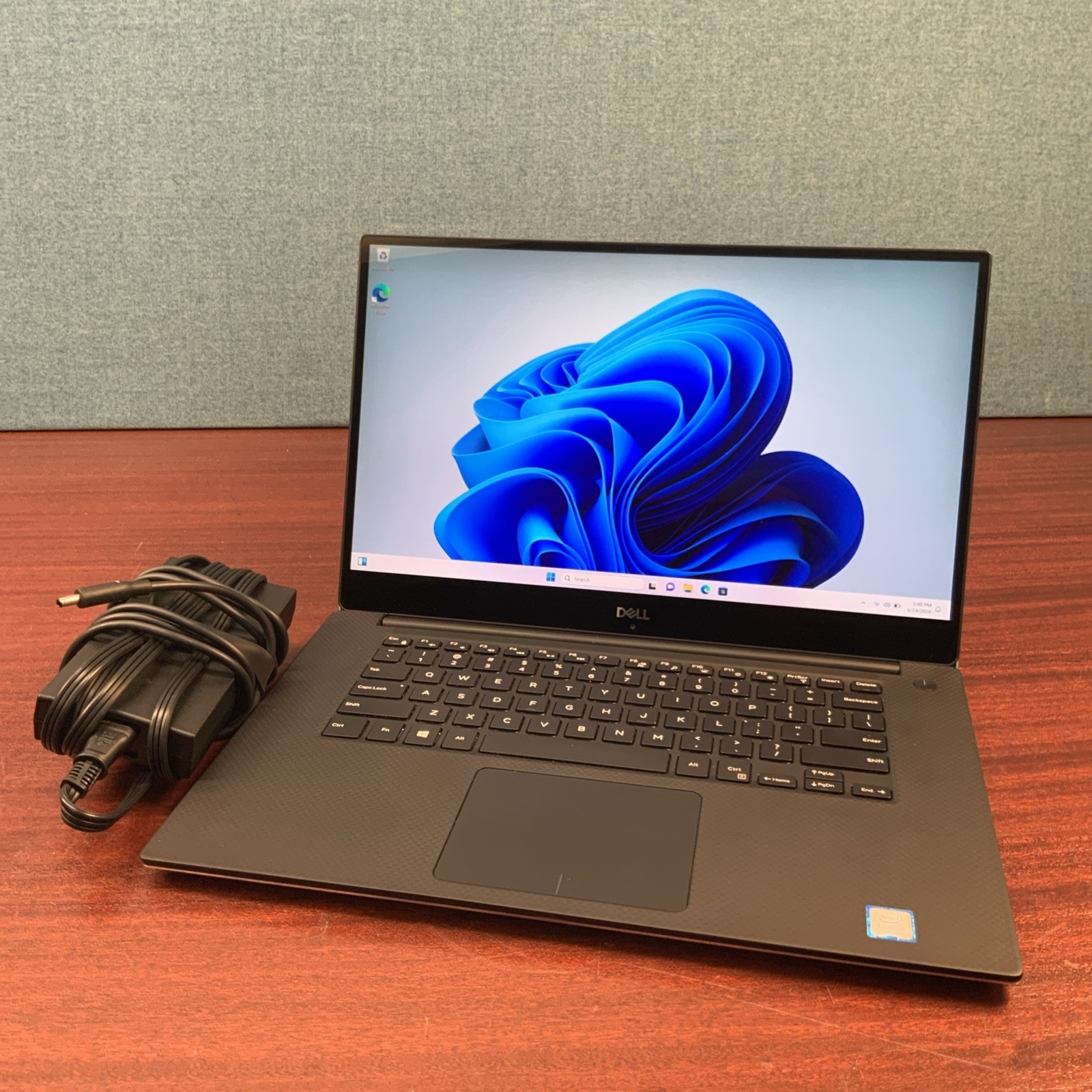 Dell Precision 5530 Intel i5-8300H 16GB RAM 256 GB SSD Win 11 Pro