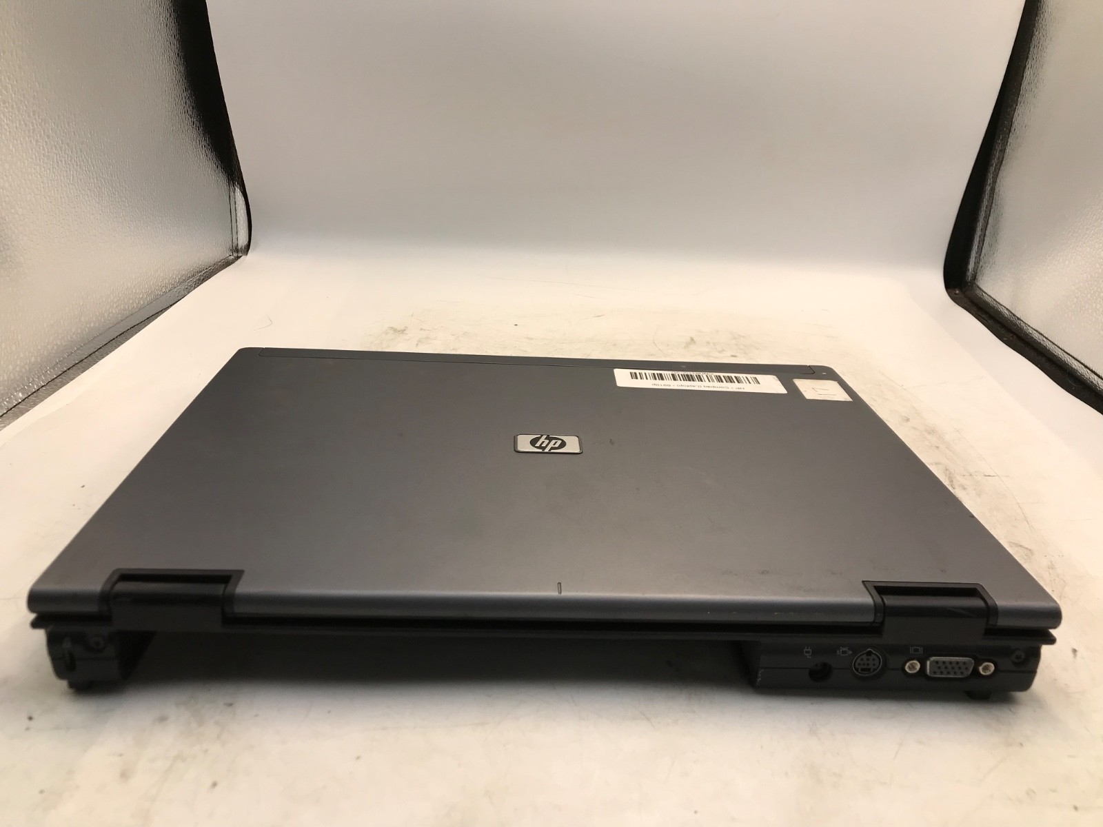 HP Compaq 6910p Intel Core 2 Duo 2.1GHz 14″ NO HDD-BOOTS BIOS-MZ