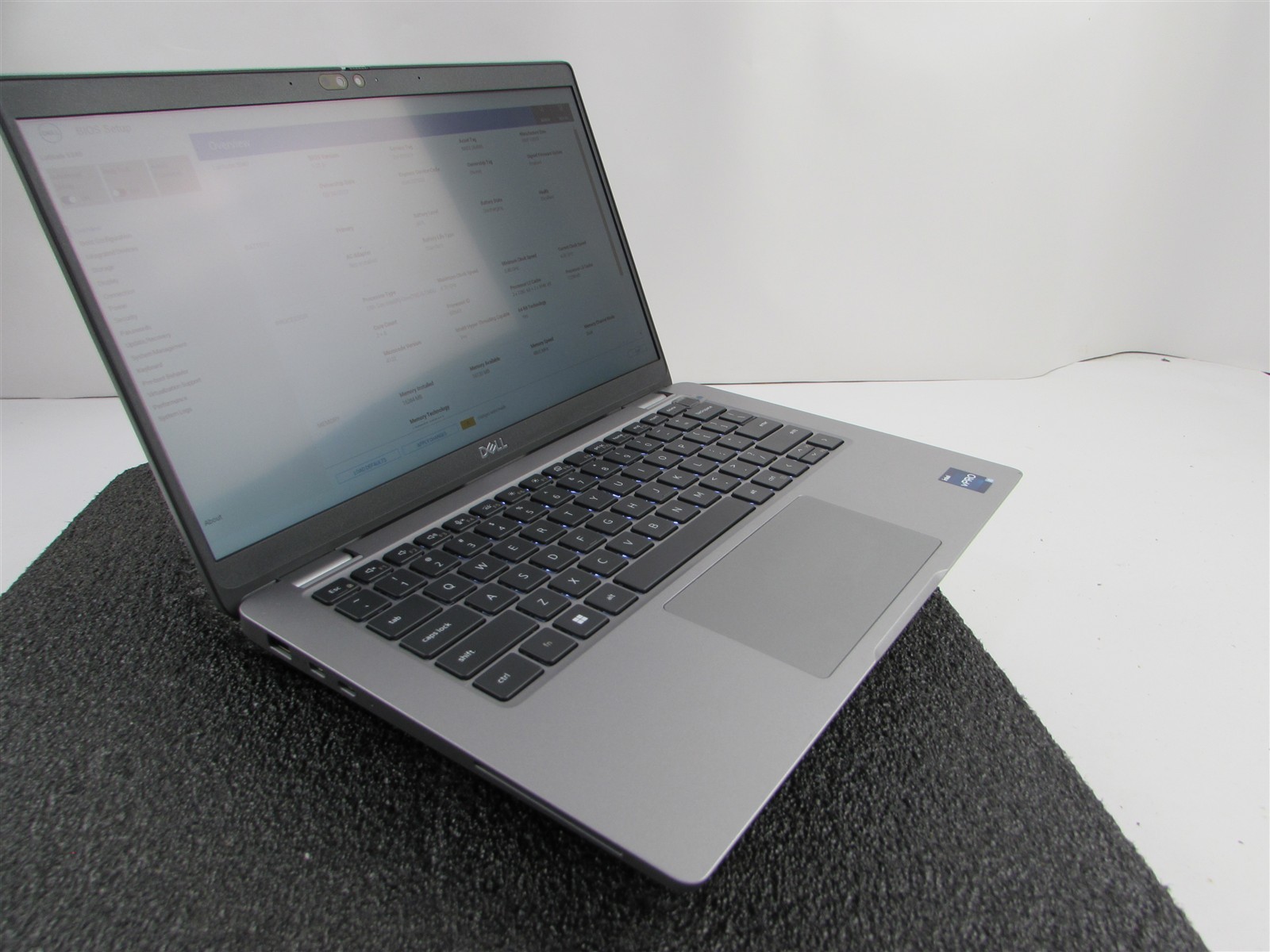 DELL LATITUDE 5340 1920X1080 TOUCHSCREEN I5-1345U 512GB SSD 16GB RAM NO O.S