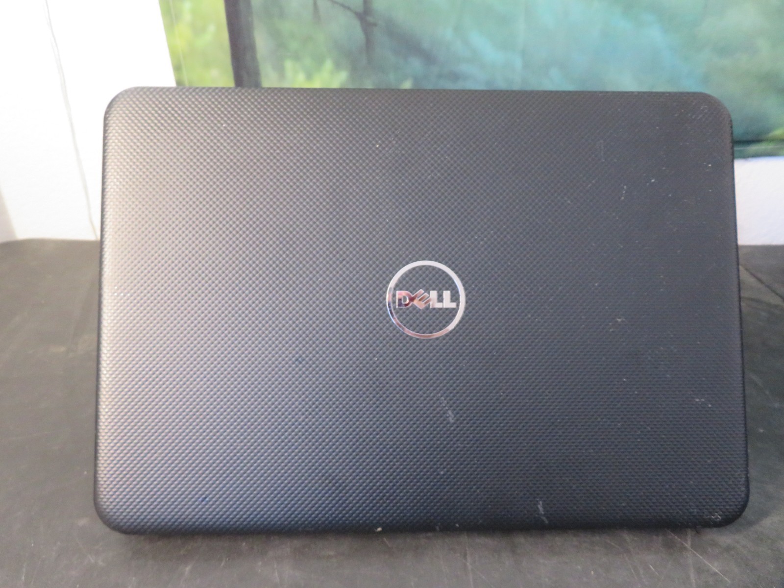 Dell Inspiron 3537 Laptop i3-4010U 1.7GHz 6GB 250GB HDD 7 Pro BAD BATTERY