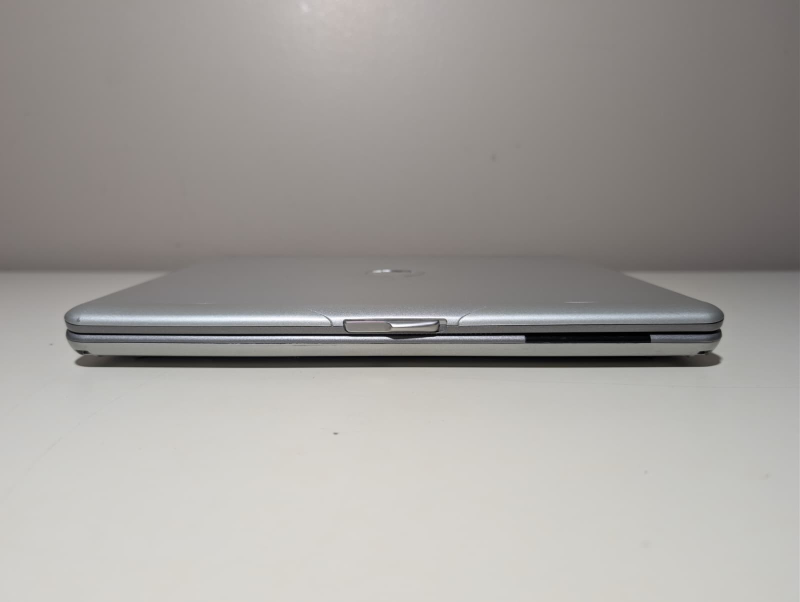 Dell Latitude X300 | Pentium M 1200 640MB RAM 60GB HDD | Windows 98 SE