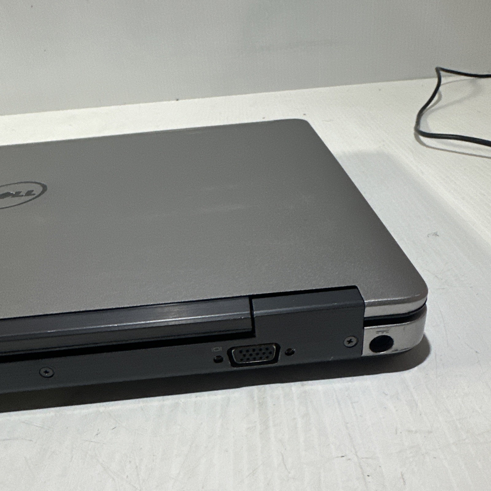 Dell Precision M2800 15″ Laptop i5-4210M 8gb Ram No Drives No Battery Boots Bios