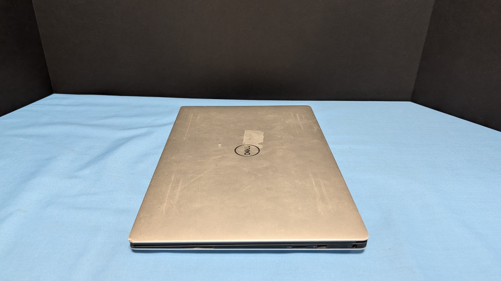 DELL XPS 13 9380 – INTEL i5-8256U 8GB RAM 256GB NO OS LAPTOP READ!