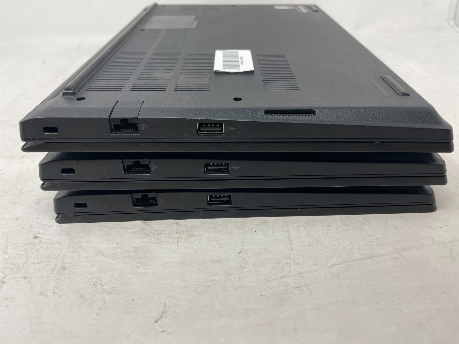 Lot: 3 Lenovo ThinkPads E14 Gen 2 14″ i3-1115G4 8GB RAM 256GB SSD 20TA004NUS