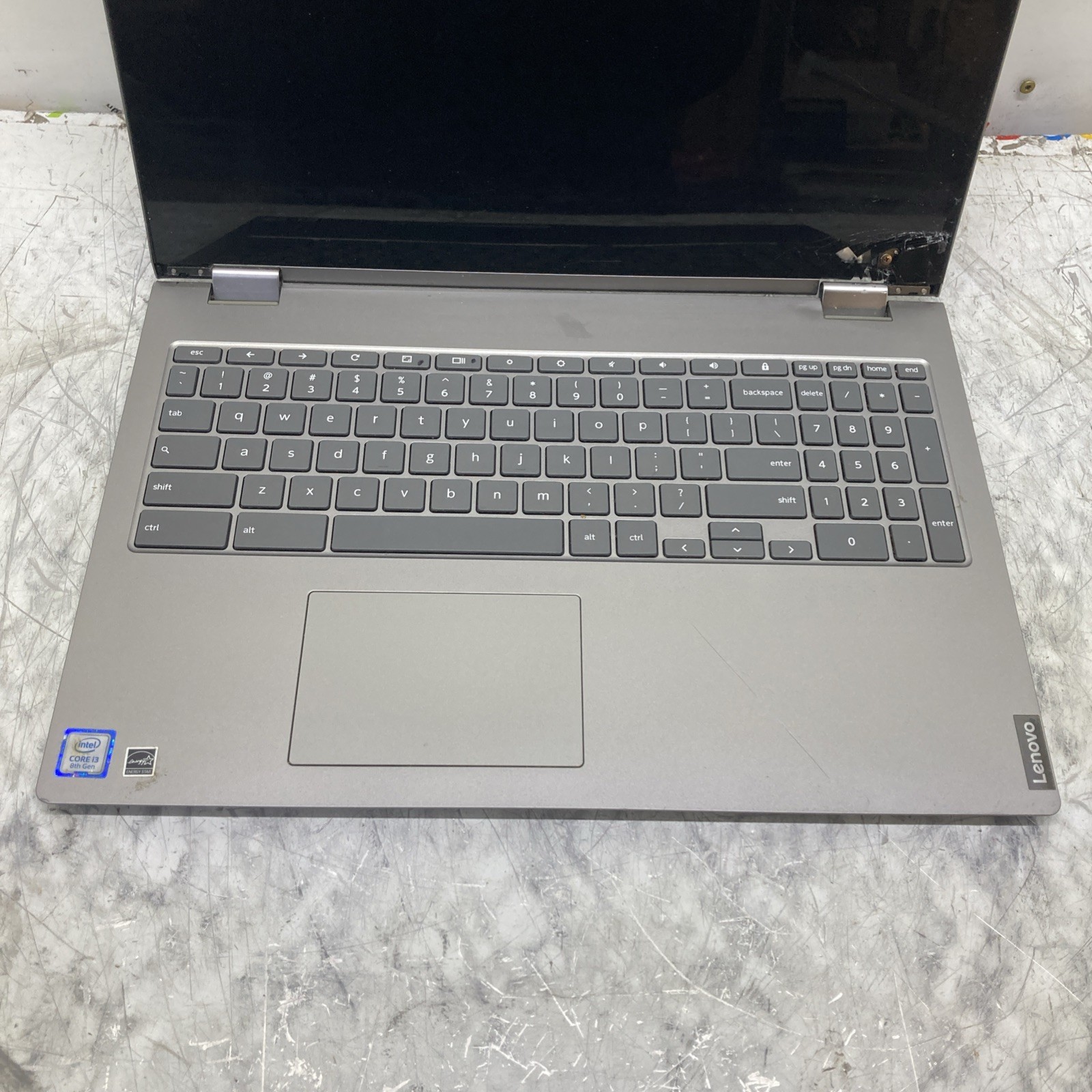 Lenovo Chromebook C340-15 i3-8130U 2.2GHz 4GB RAM 1.8 GB Broken screen