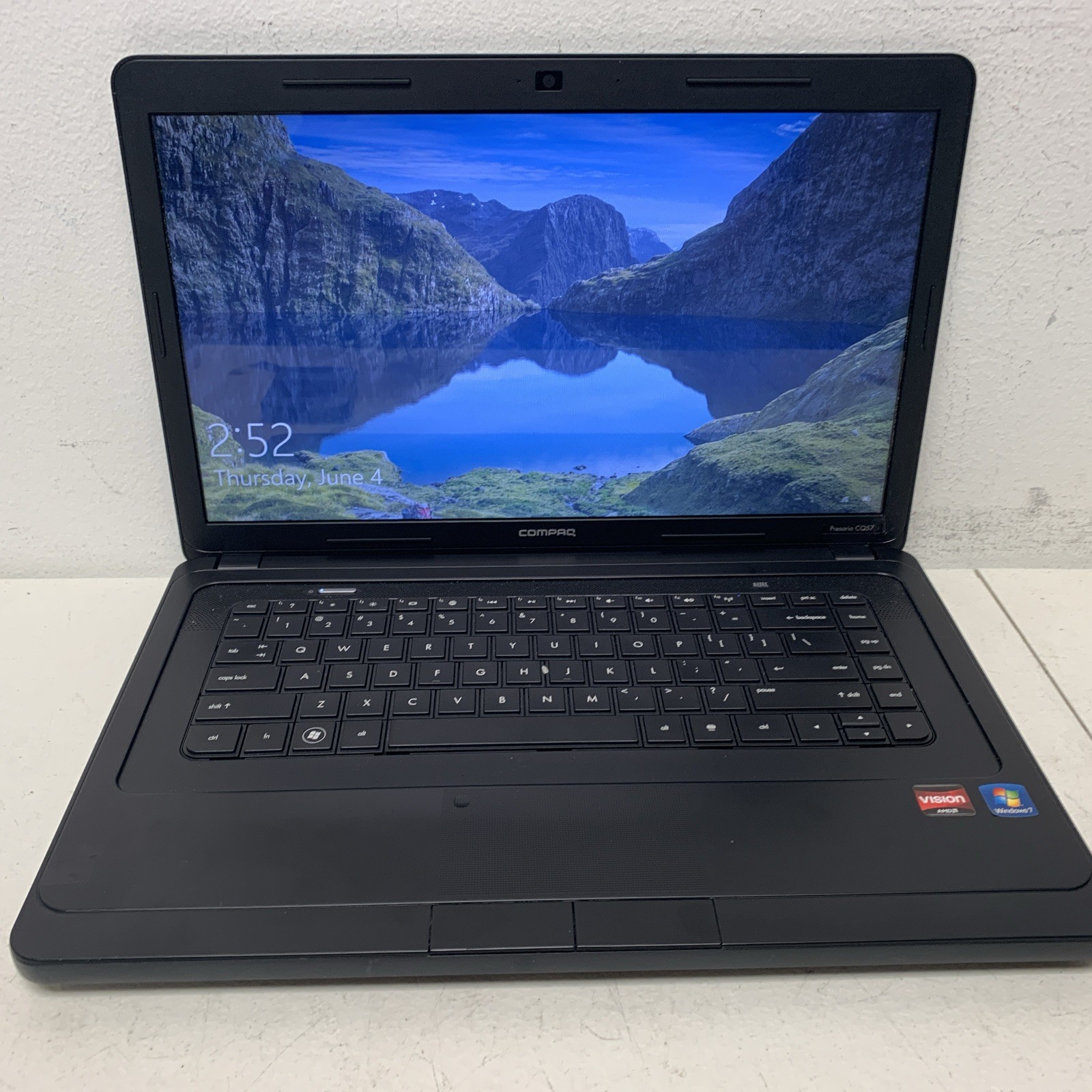 Compaq Presario CQ57 AMD C-50 2.00ghz 6gb Ram 120 Gb SSD Wind 10 Home Not Activa