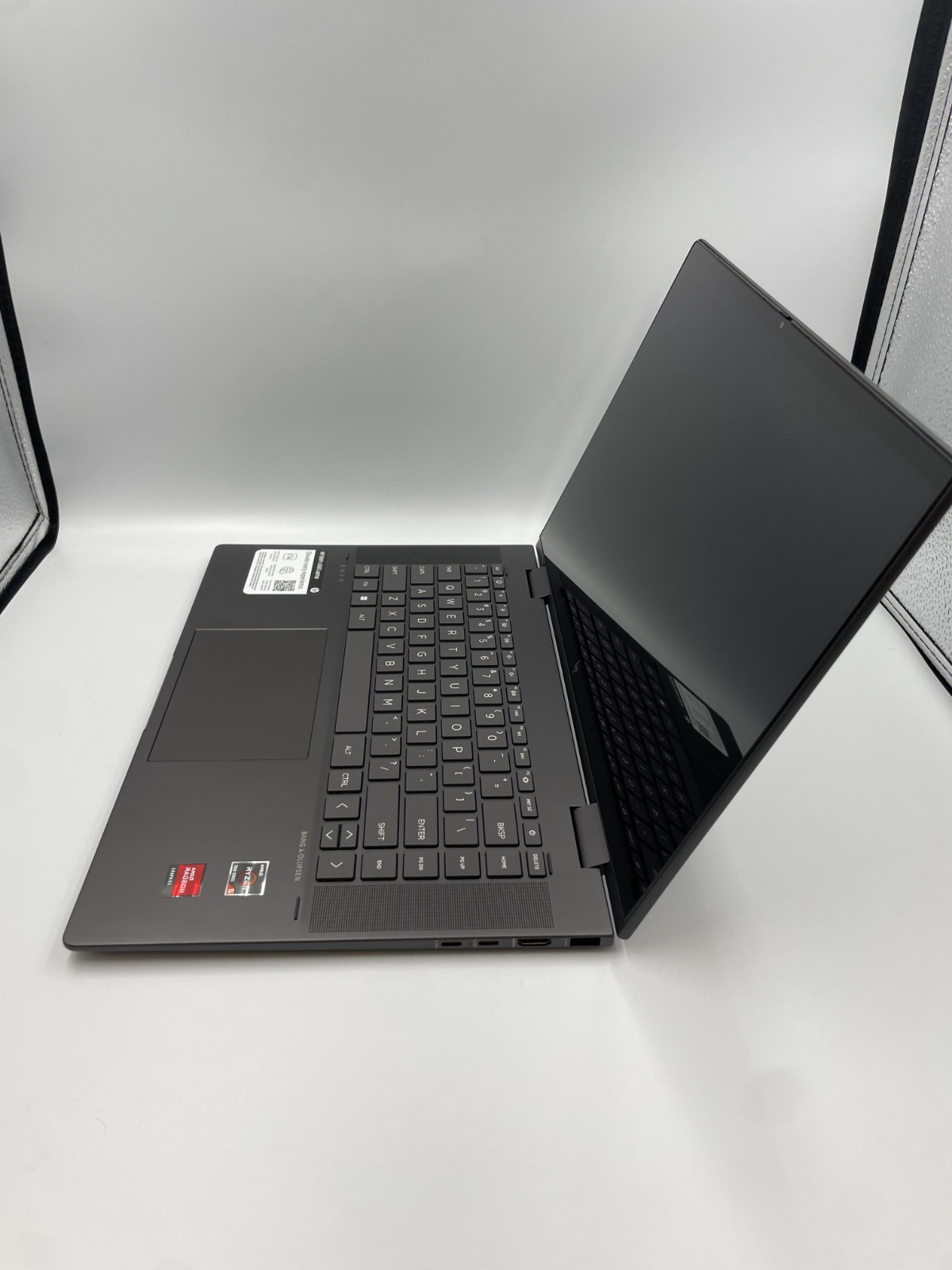 HP Envy 15.6″ 2-in-1 Laptop AMD Ryzen5 7530U, 8GB RAM, 256GB SSD Nightfall Black
