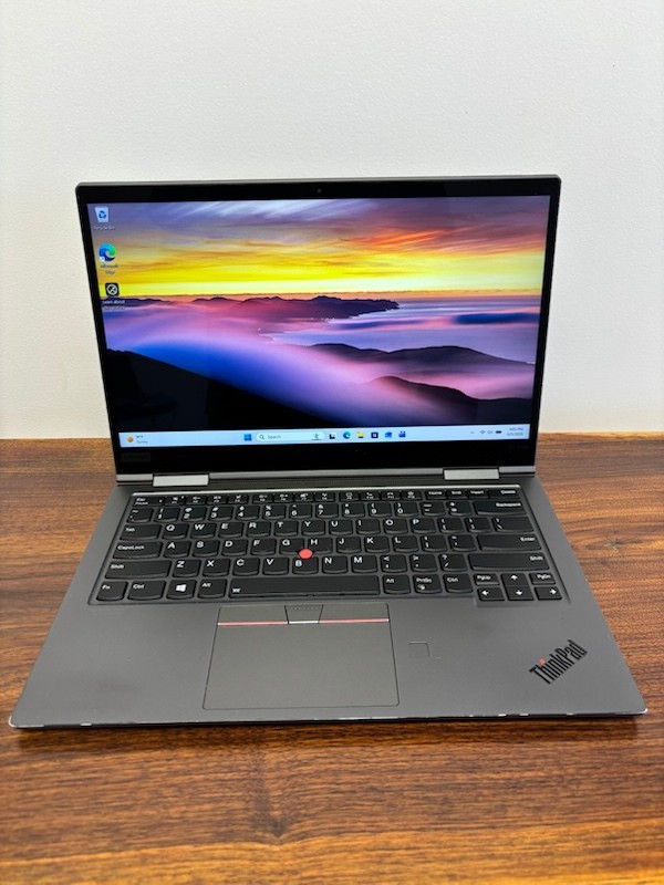 Lenovo ThinkPad X1 Yoga Gen 5 14″ Touch i5-10310U 1.7GHz 16GB 256GB SSD Win11P