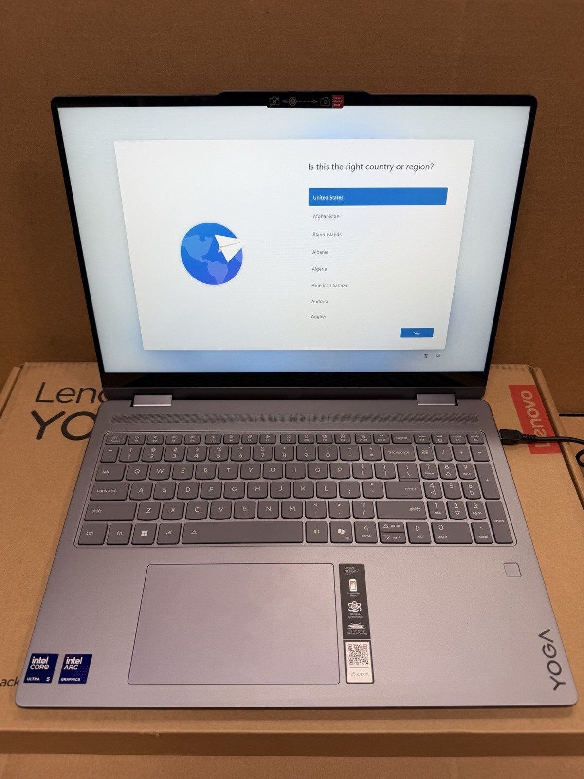 Lenovo Yoga 7 2-in-1 16ILL10 16″ Ultra 5 226V 16GB DDR5 512GB SSD Windows 11H
