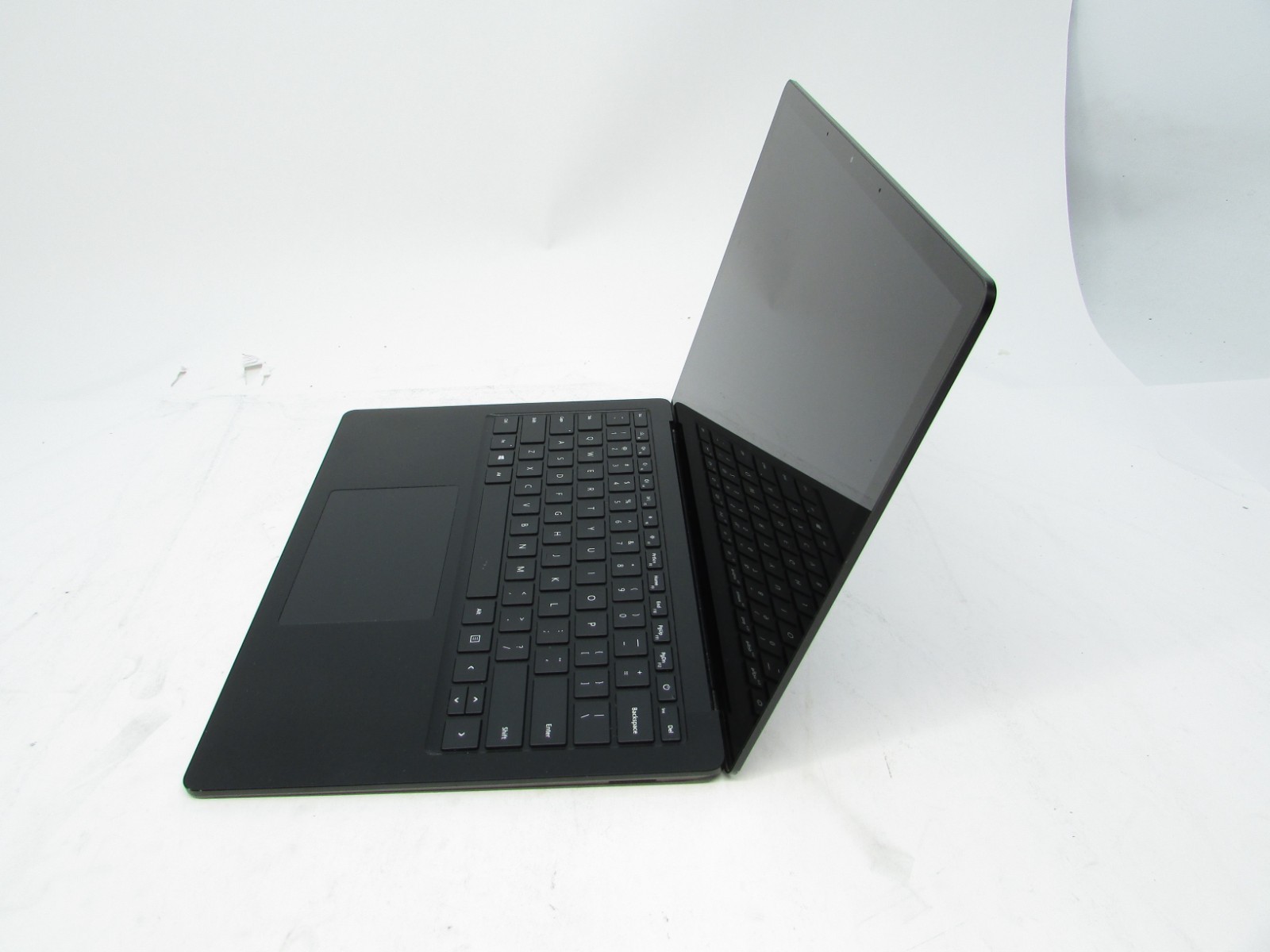 Microsoft Surface Laptop 3 1868 13.5″ Touch i7-1065G7 1.3GHz 16GB 256GB No OS/AC