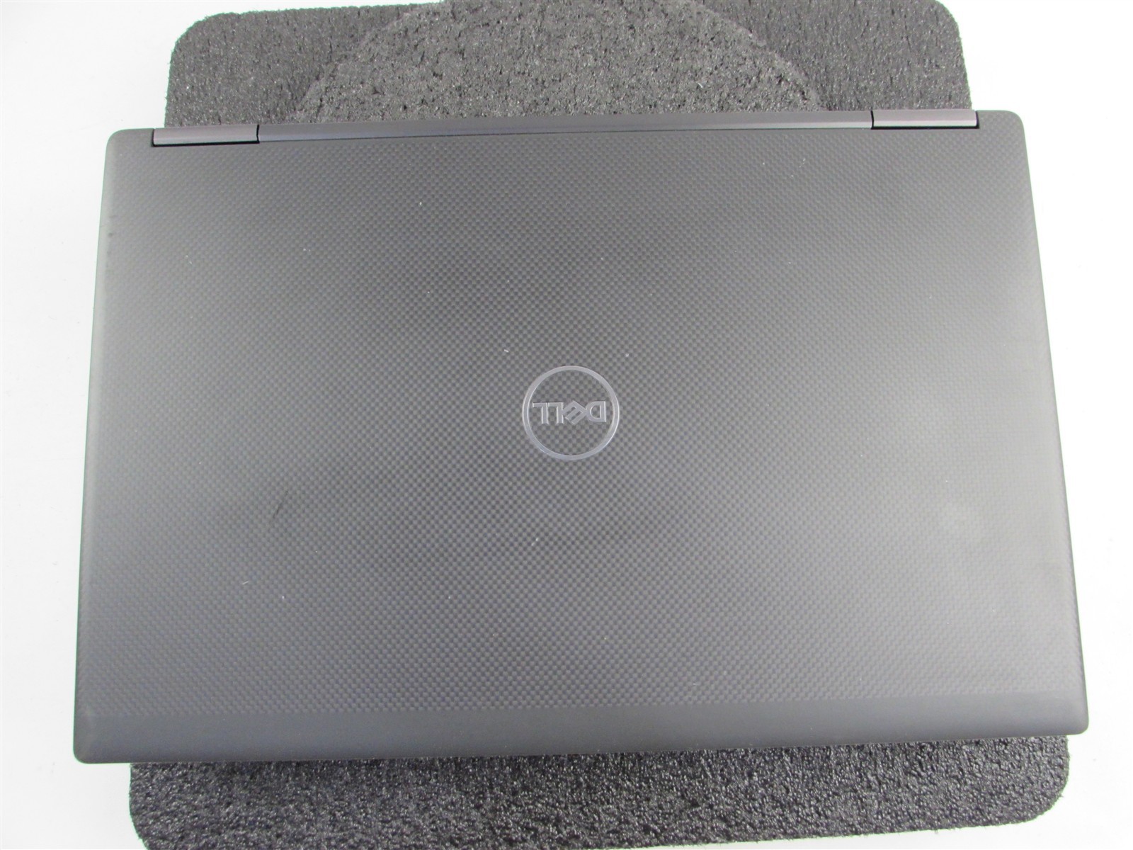 DELL PRECISION 7740 17.3″ I7-9750H NO SSD 64GB RAM NVIDIA RTX 4000 NO O.S/BATT