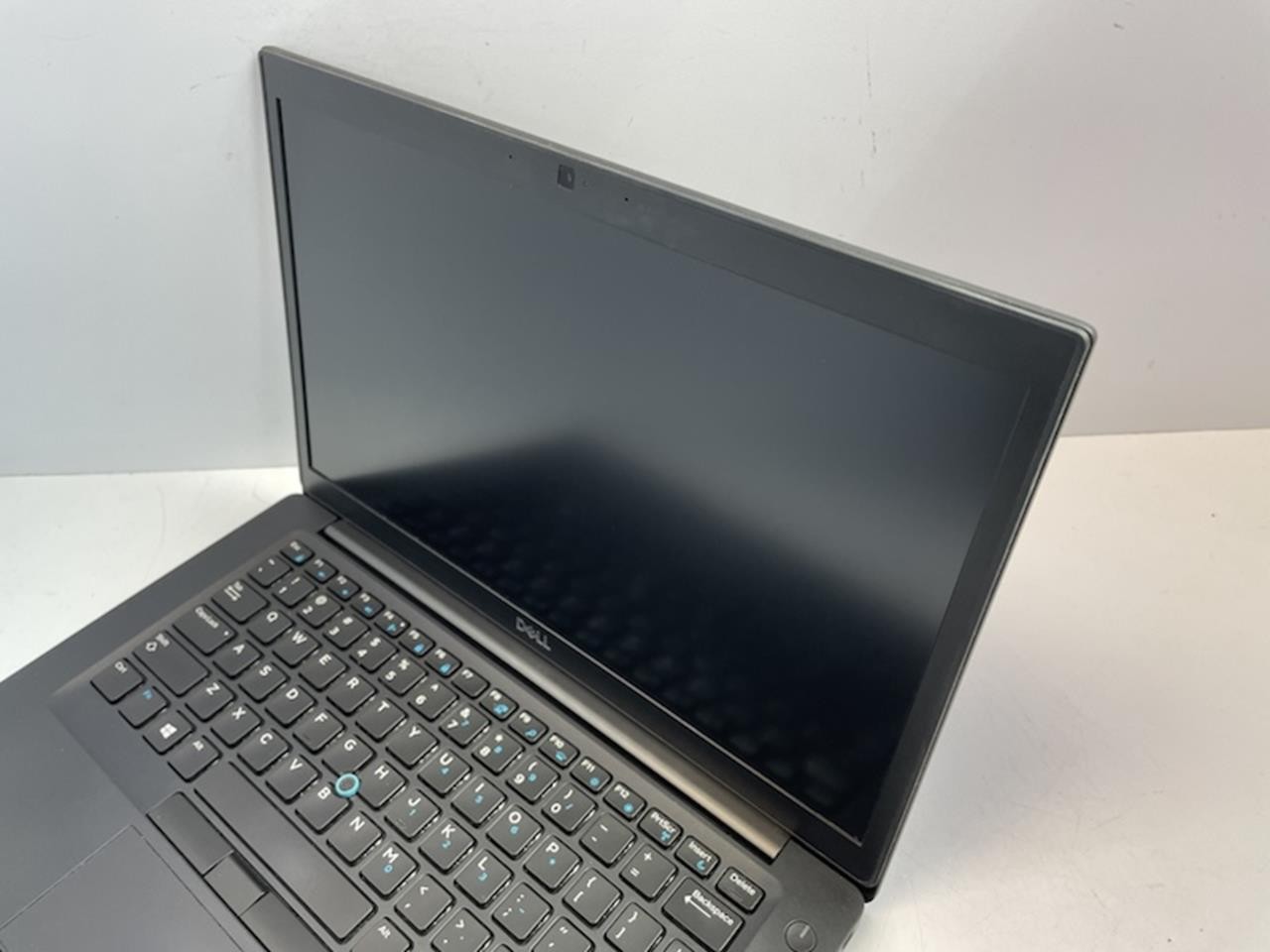 DELL LATITUDE 7490 Laptop w/ Intel Core i5-8350U 1.70 GHz + 16 GB No HD/Battery